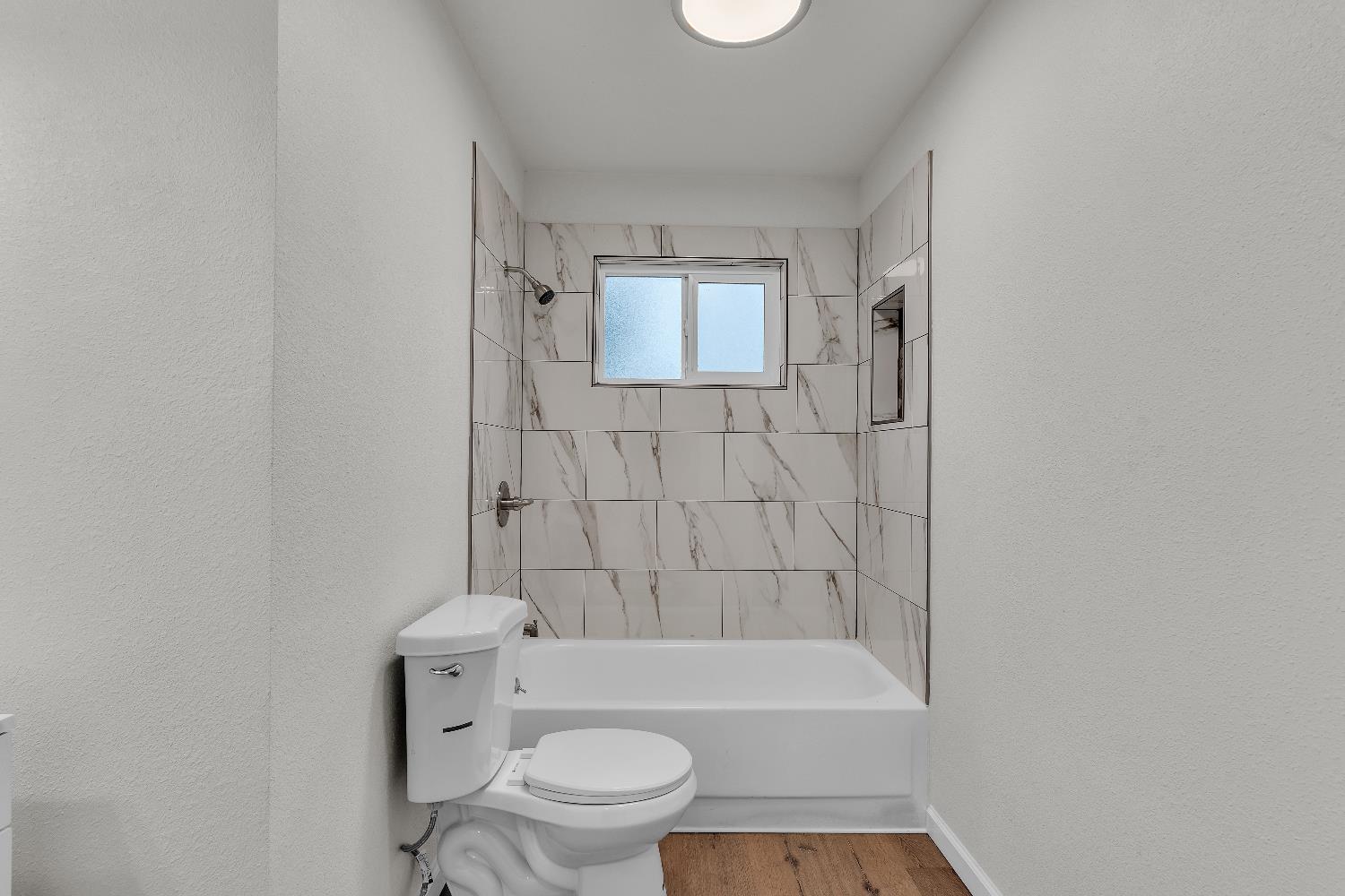 740 10Th St, Orange Cove, CA 93646