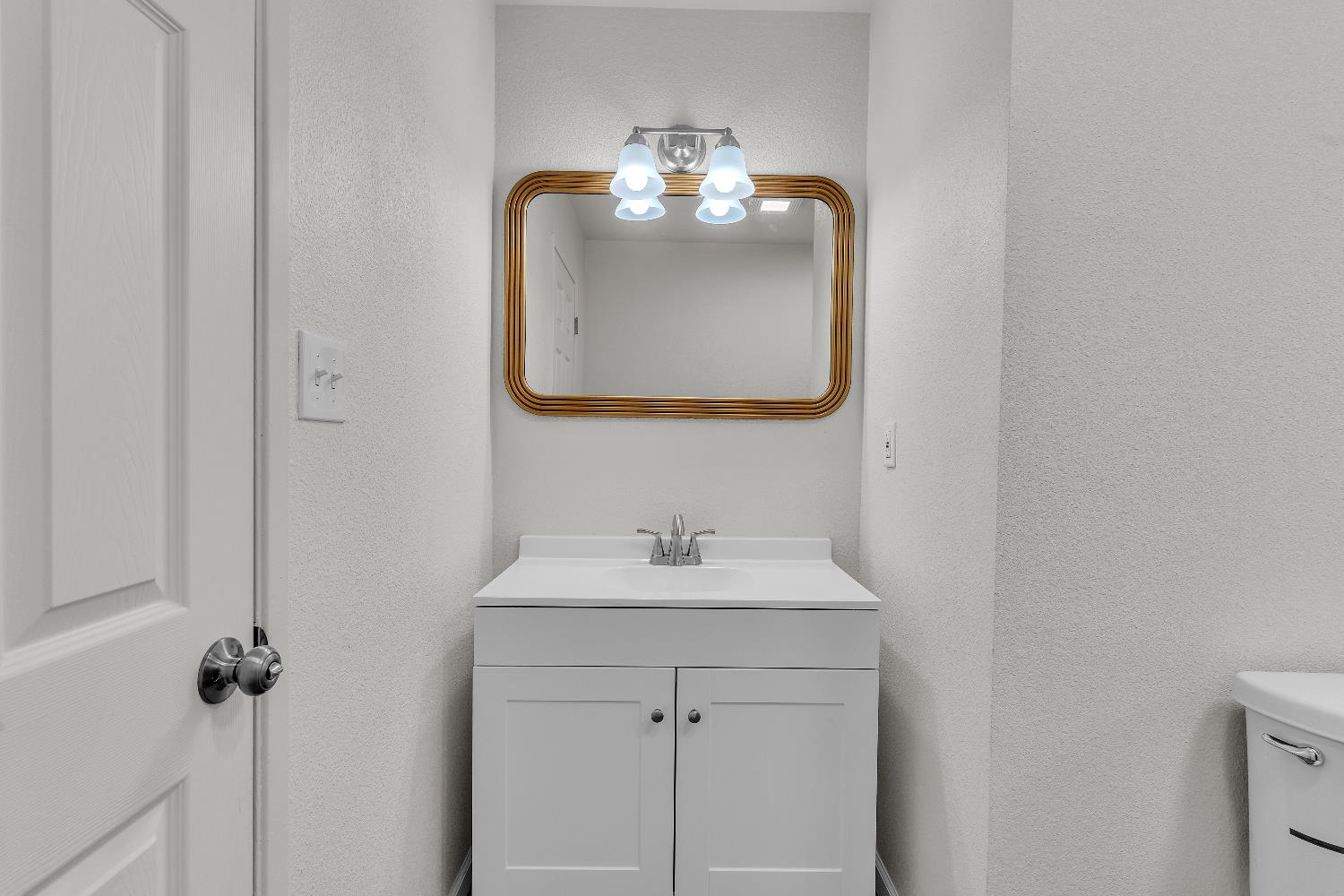 740 10Th St, Orange Cove, CA 93646