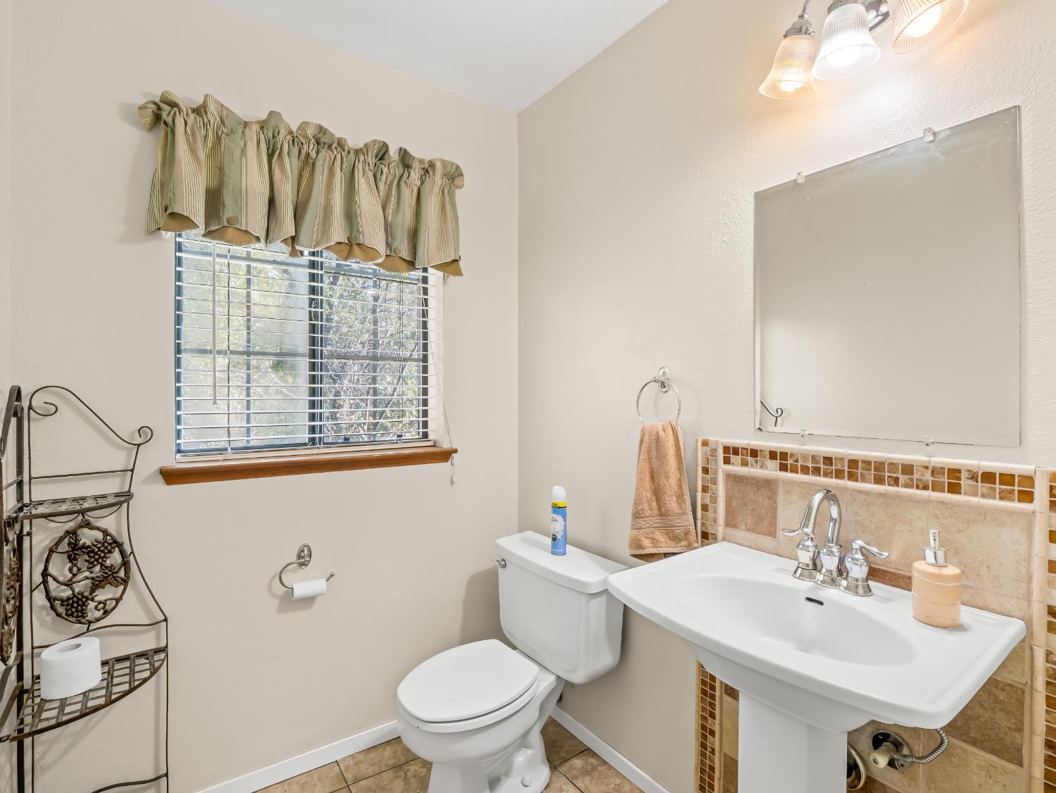 29700 Deer Trail Ln, Coarsegold, CA 93614