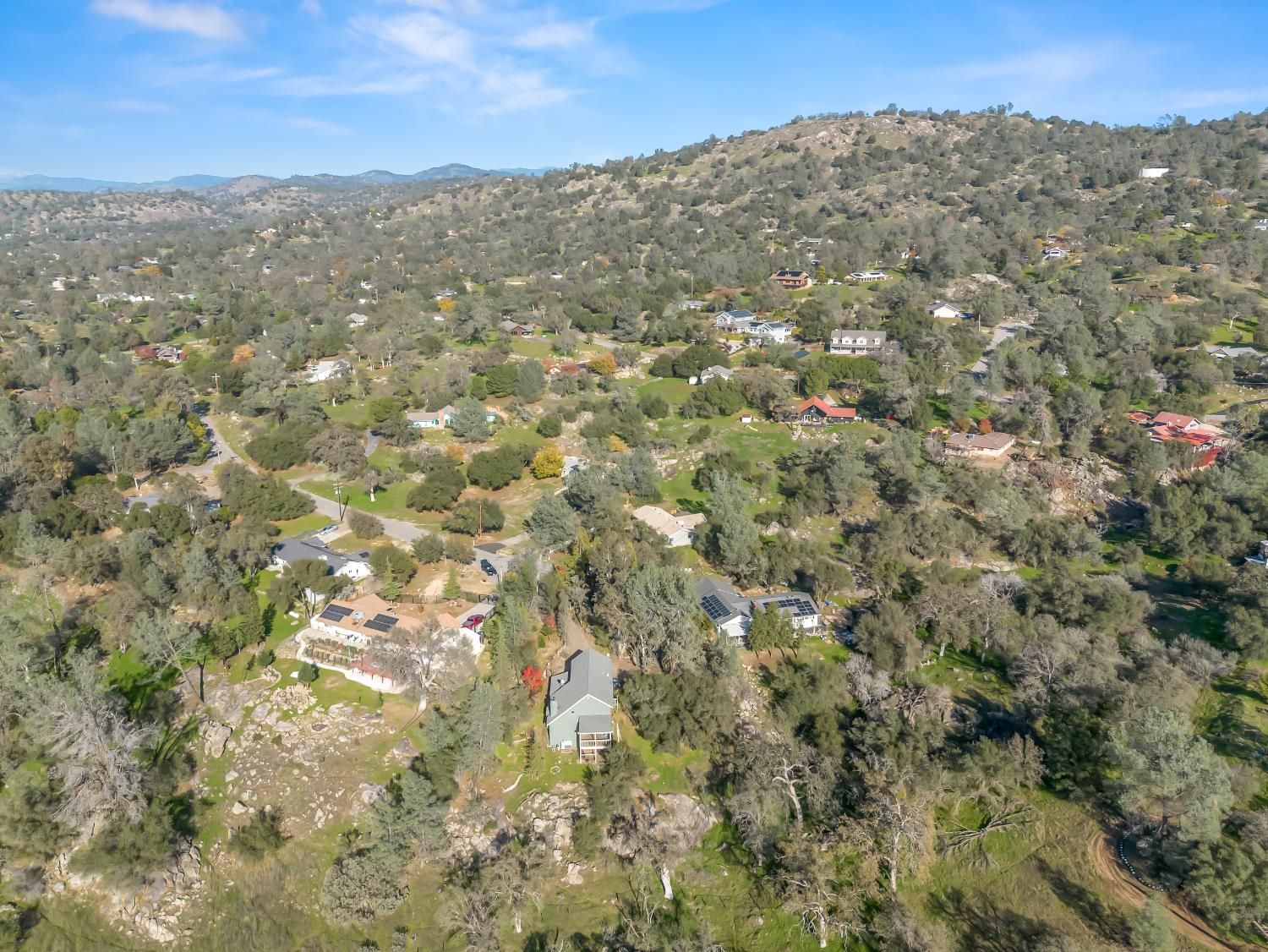 29700 Deer Trail Ln, Coarsegold, CA 93614