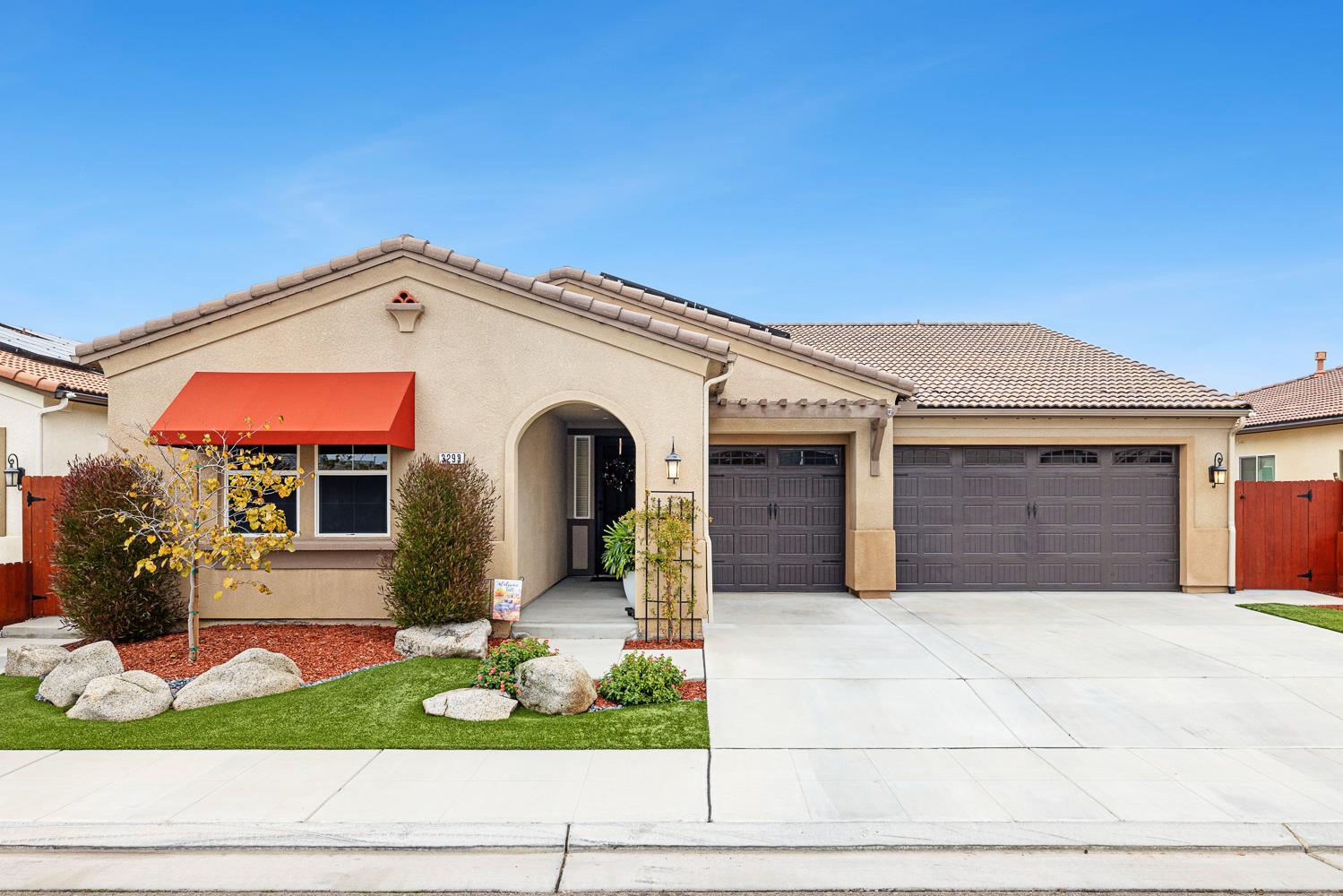 3293 Soledad Ave, Clovis, CA 93619