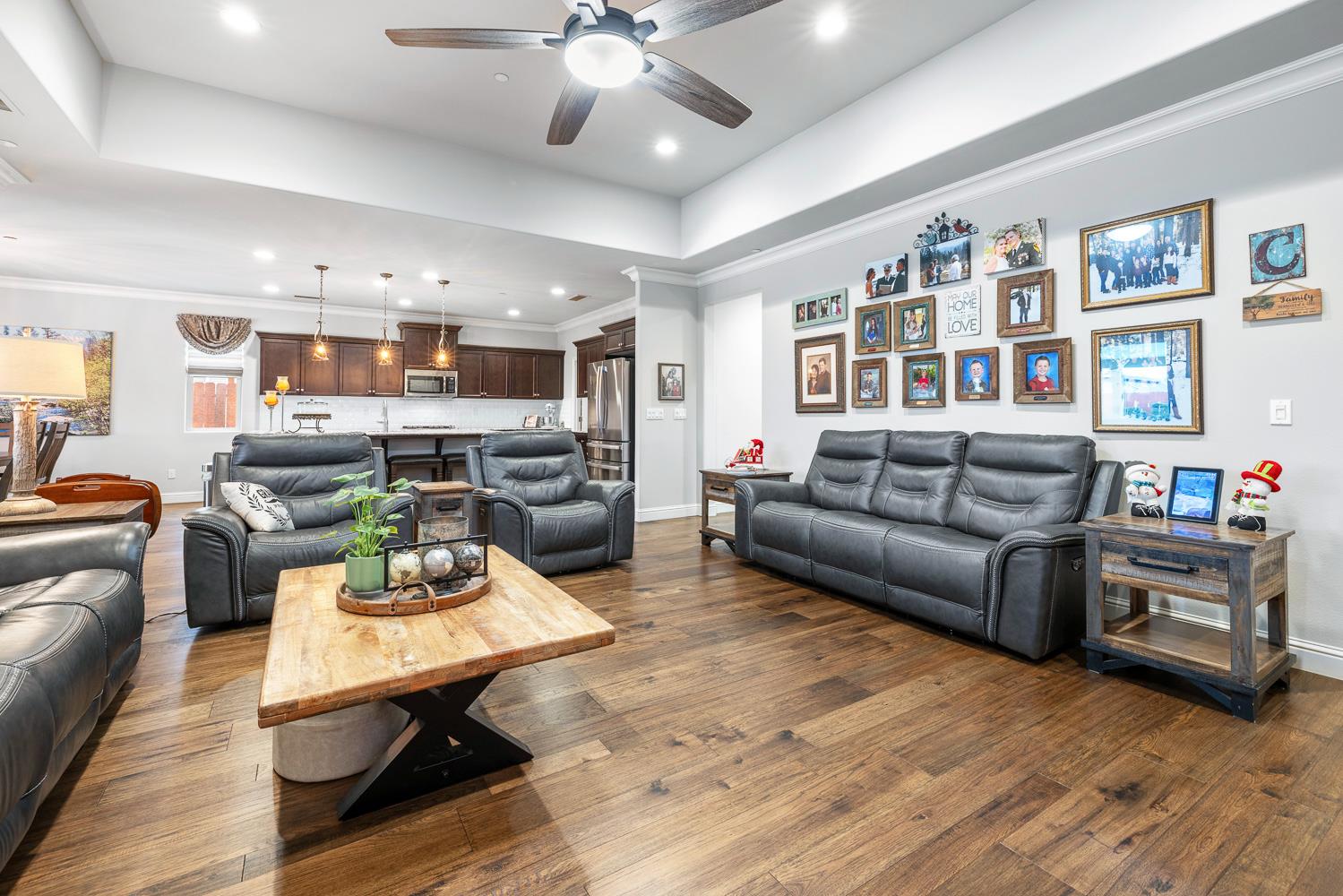 3293 Soledad Ave, Clovis, CA 93619