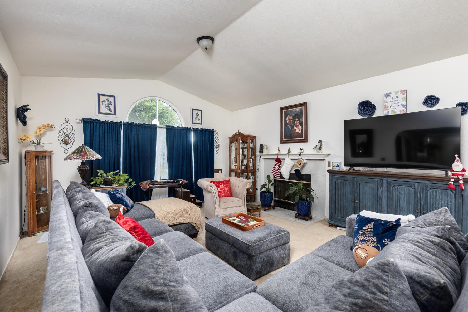 6375 N Cleo Ave, Fresno, CA 93722