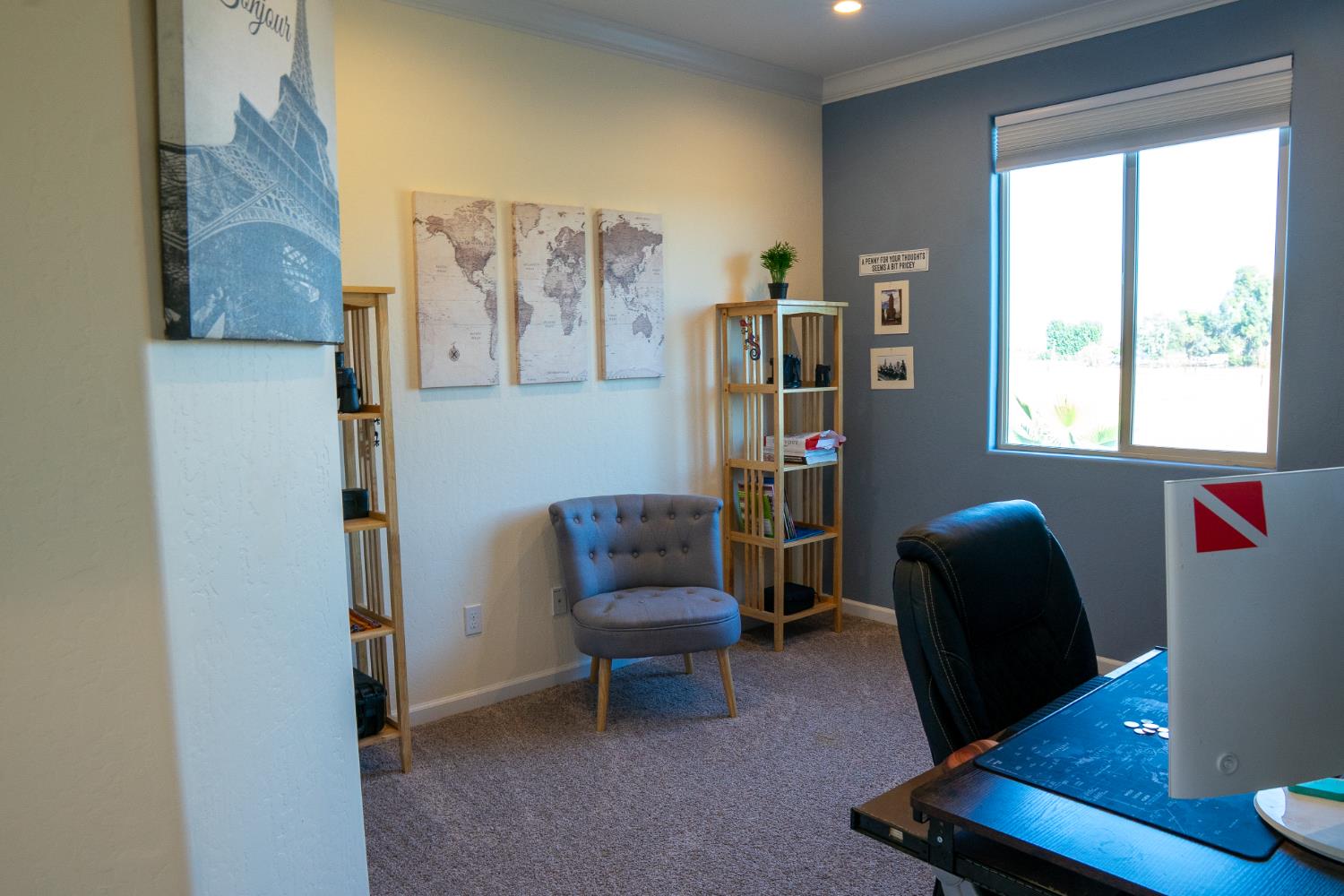 470 Daphne Ln, Lemoore, CA 93245