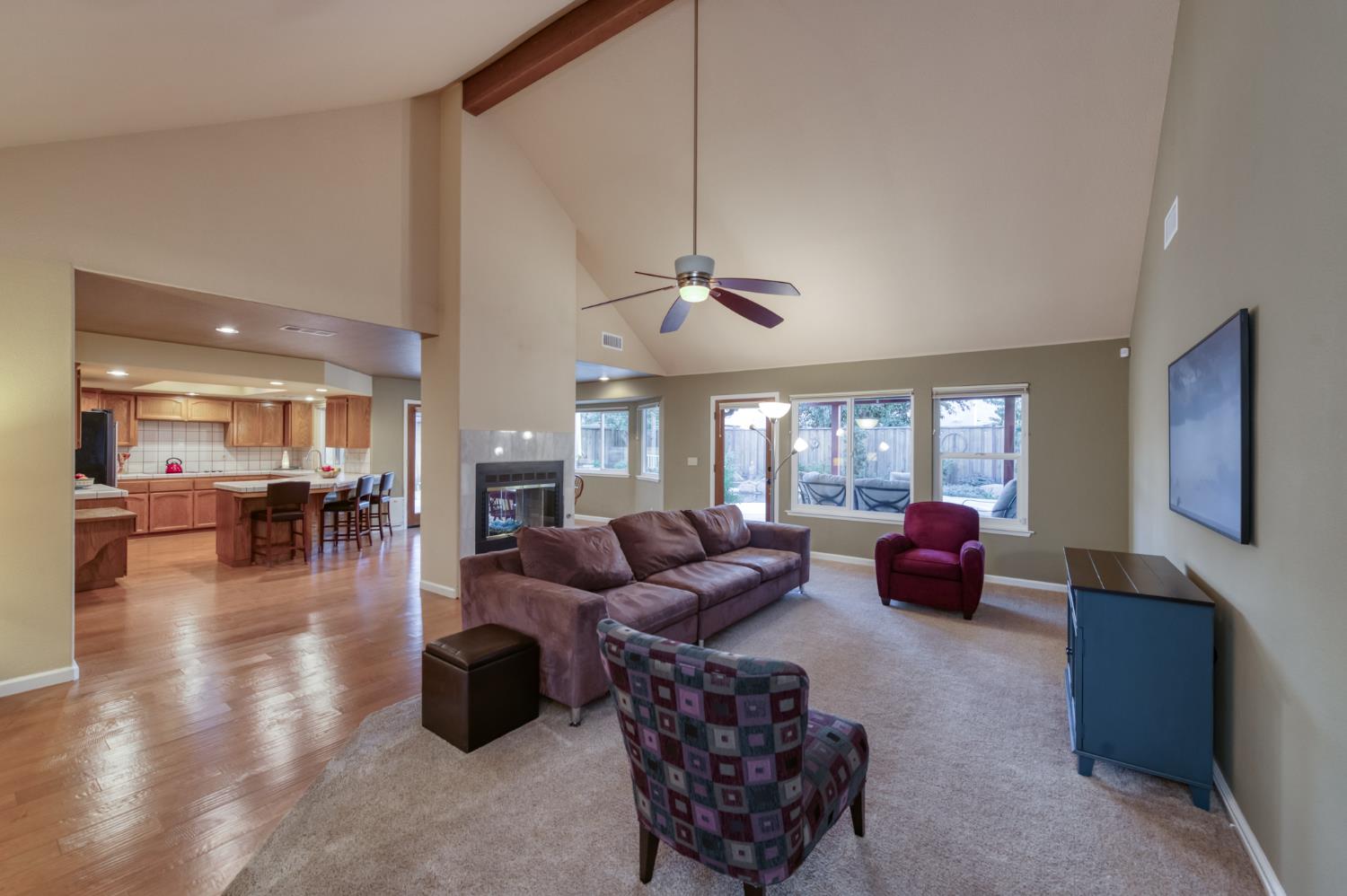 550 W Bedford Ave, Clovis, CA 93611