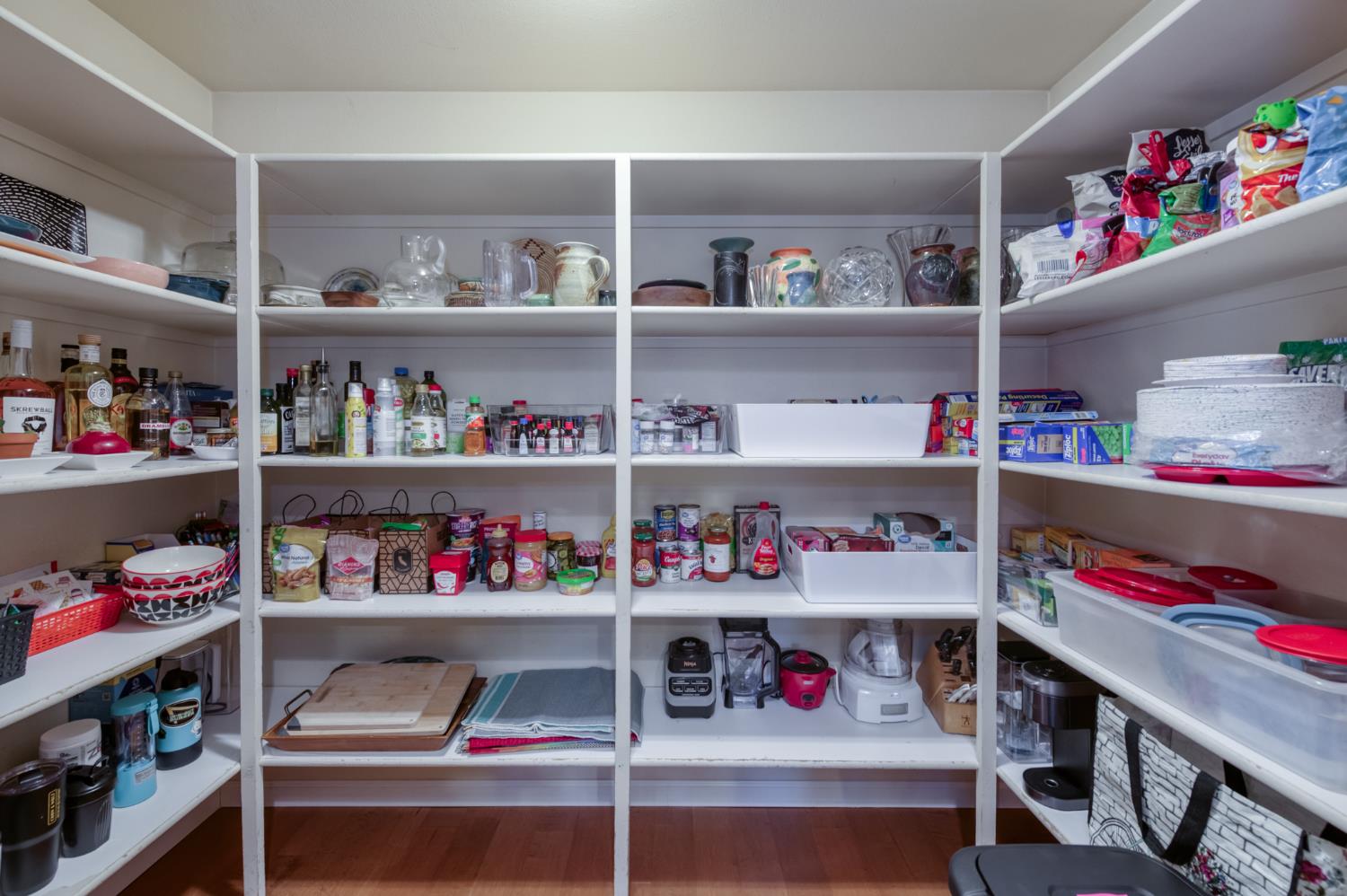 550 W Bedford Ave, Clovis, CA 93611