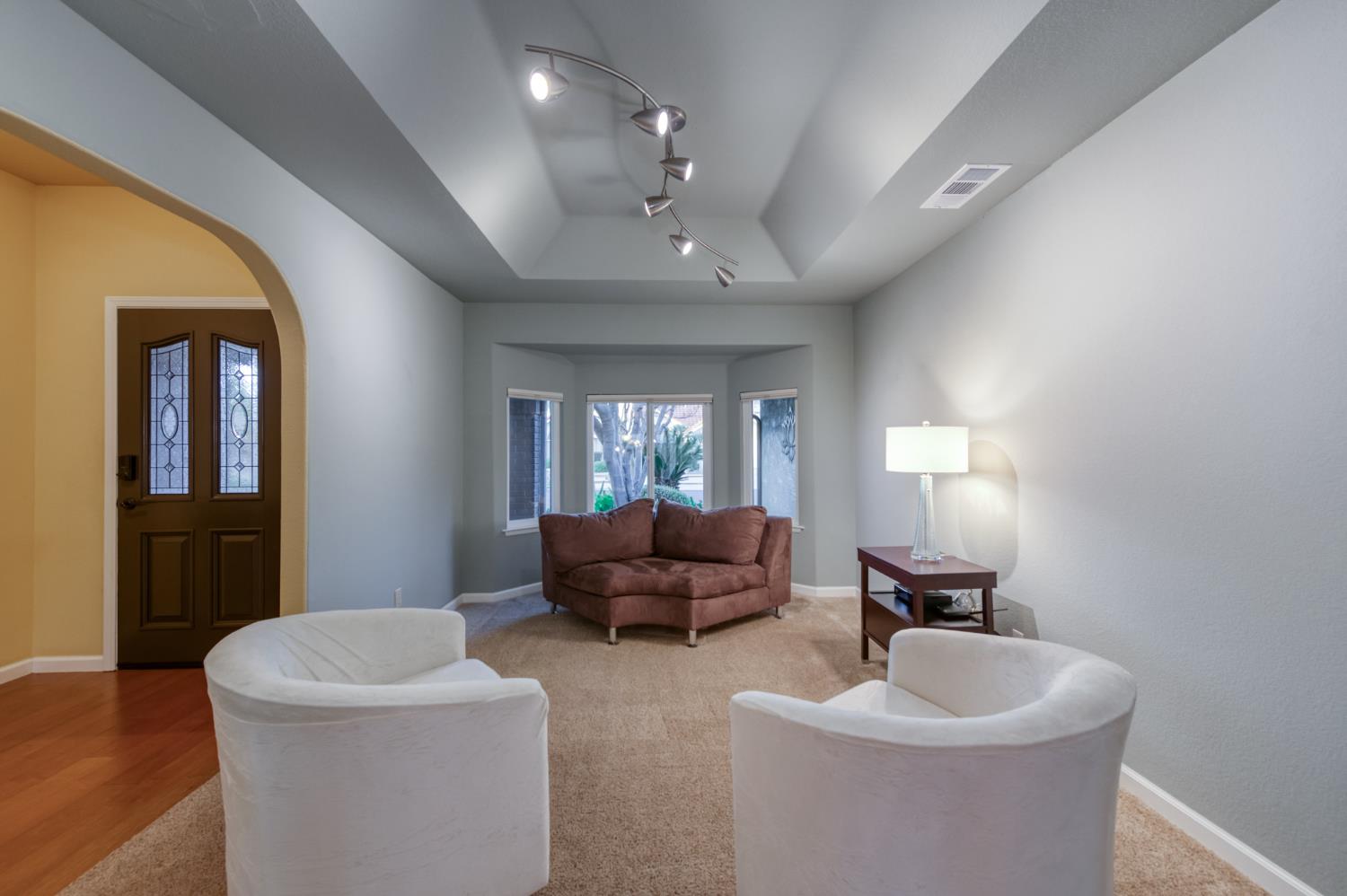 550 W Bedford Ave, Clovis, CA 93611