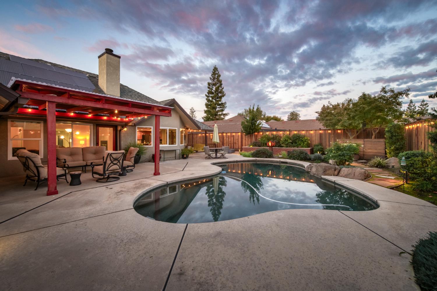 550 W Bedford Ave, Clovis, CA 93611