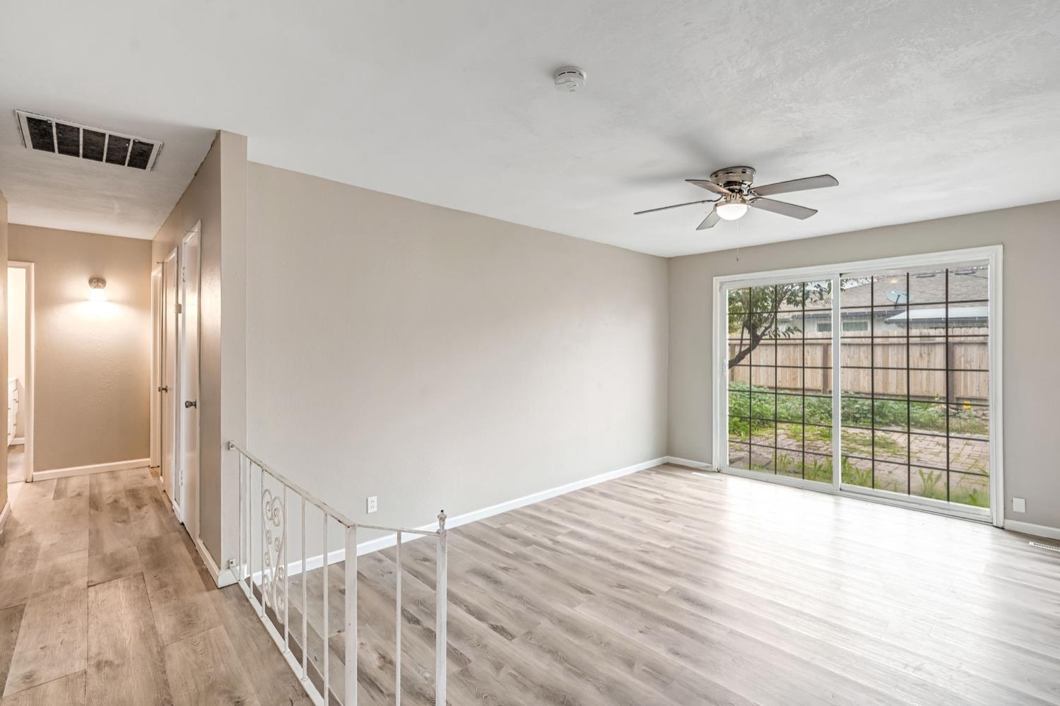 4813 E San Gabriel Ave, Fresno, CA 93726