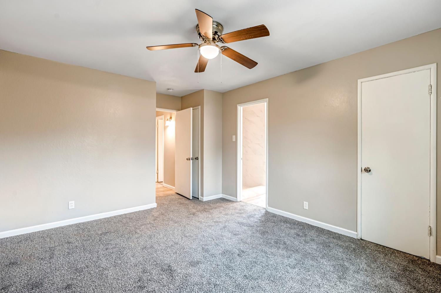 4813 E San Gabriel Ave, Fresno, CA 93726