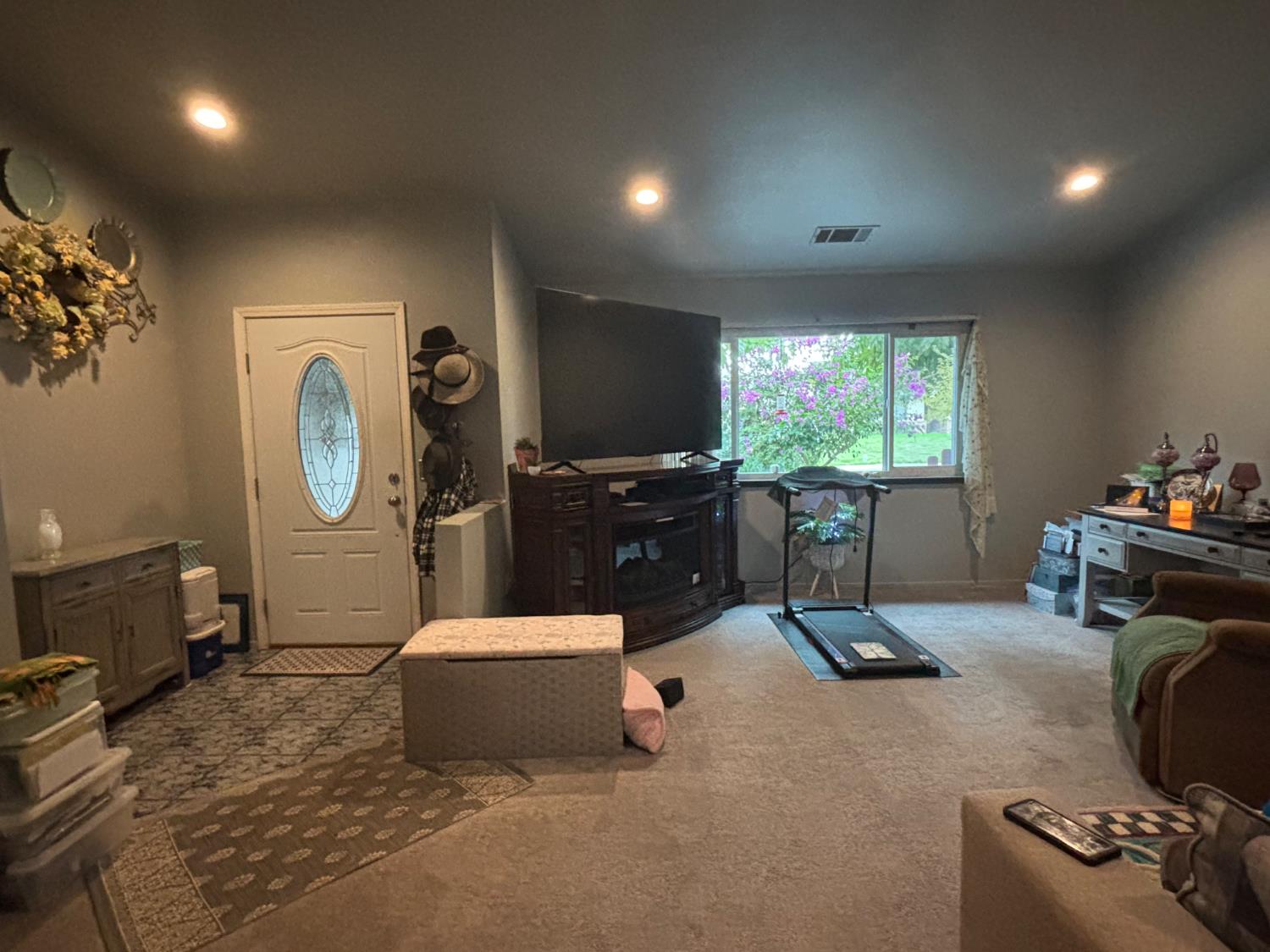 1663 Saltbrush Ave, Coalinga, CA 93210