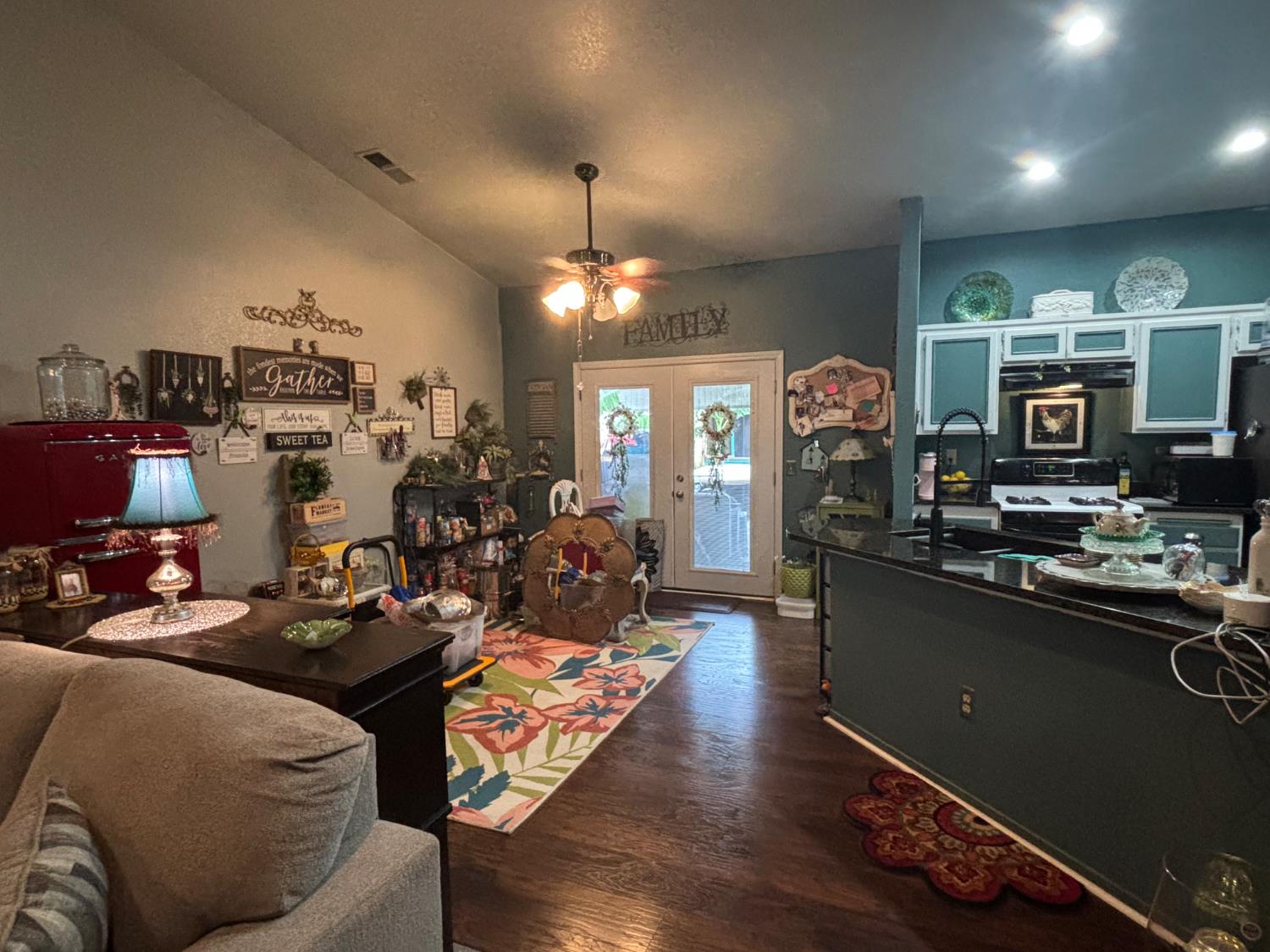 1663 Saltbrush Ave, Coalinga, CA 93210