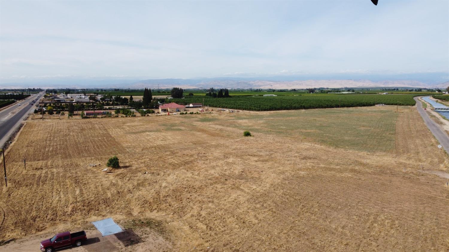 836 S Academy Ave, Sanger, CA 93657