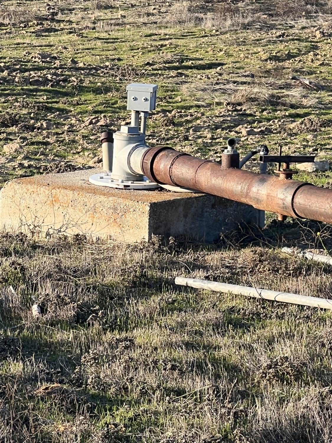 836 S Academy Ave, Sanger, CA 93657