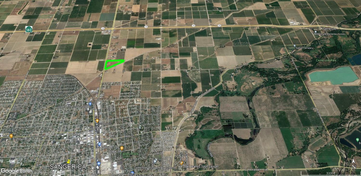 836 S Academy Ave, Sanger, CA 93657