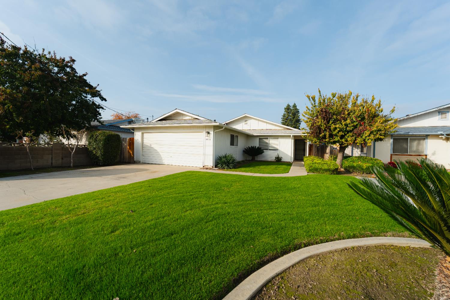 4438 W Feemster Ave, Visalia, CA 93277