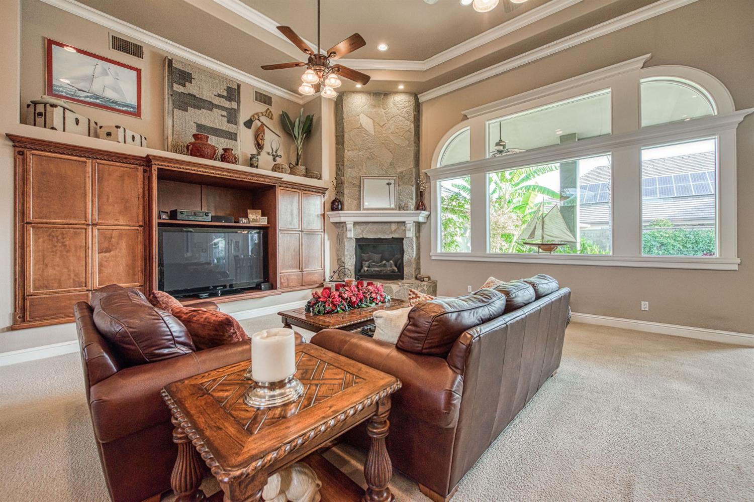 7730 N Gilroy Ave, Fresno, CA 93722