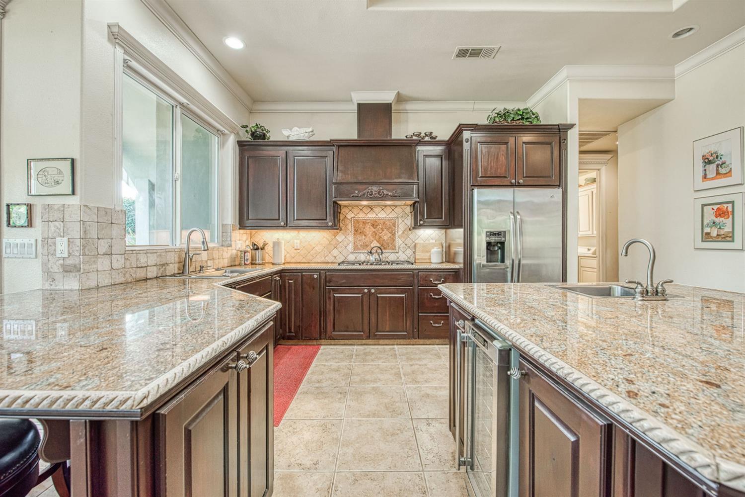 7730 N Gilroy Ave, Fresno, CA 93722