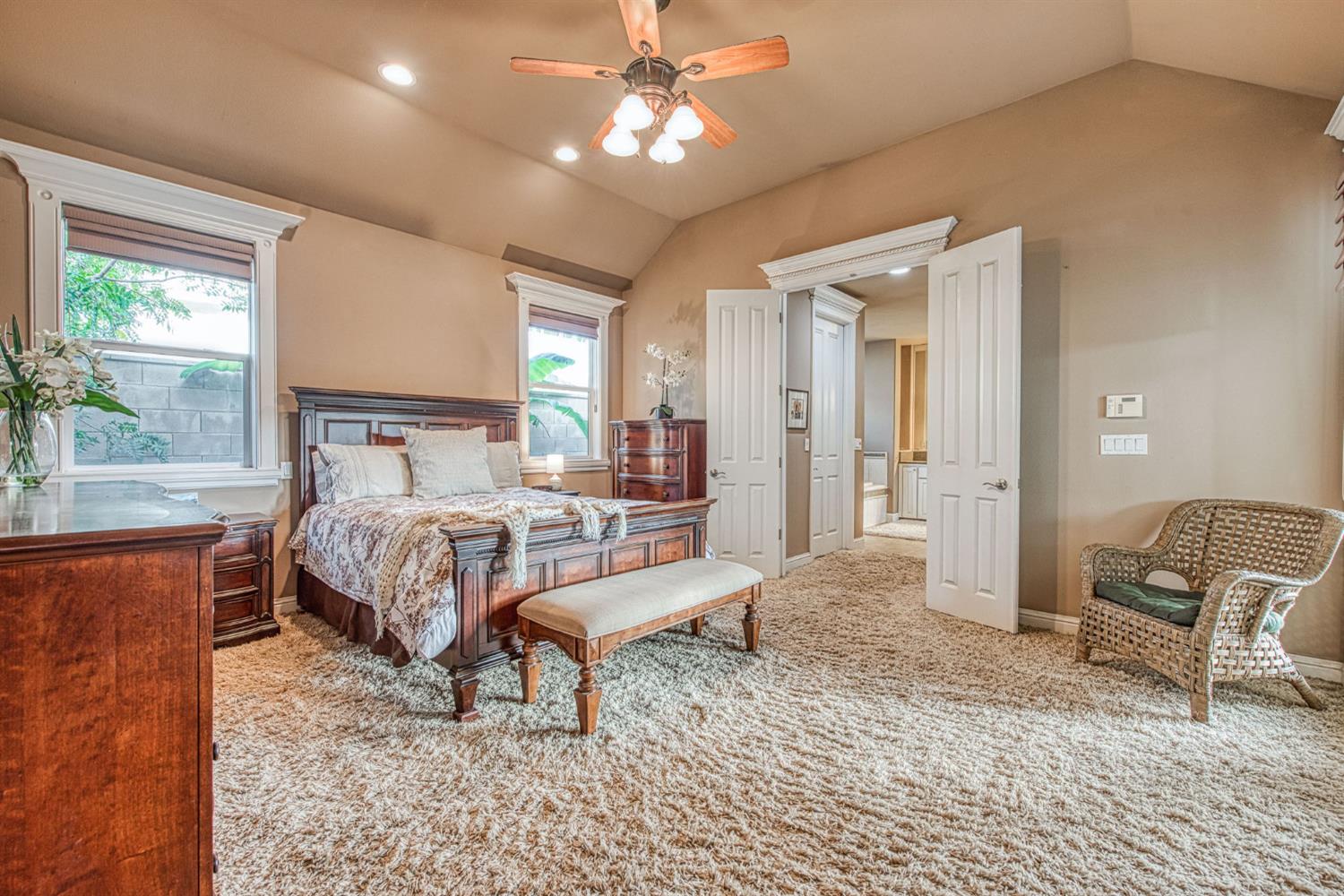 7730 N Gilroy Ave, Fresno, CA 93722