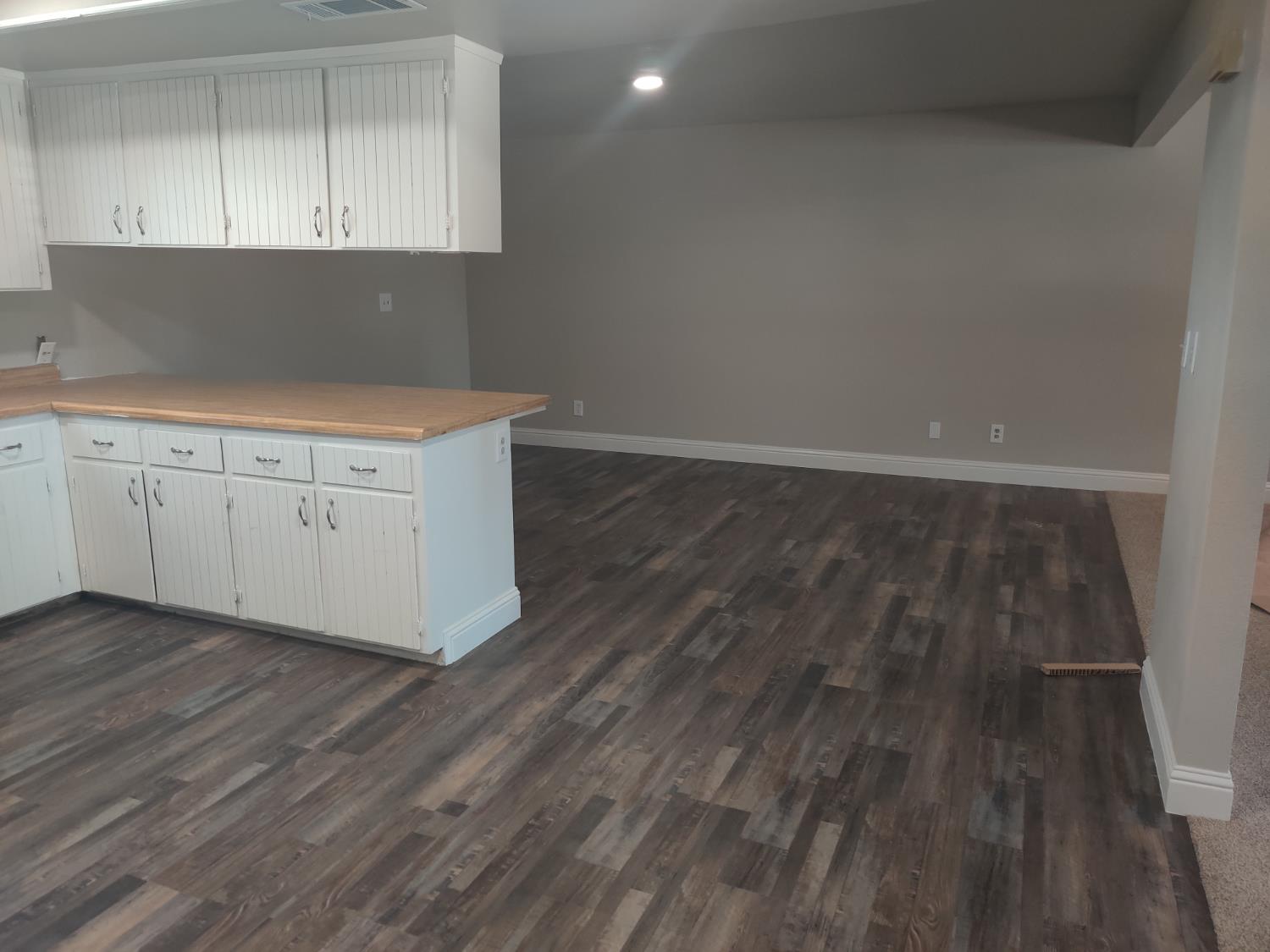 13608 S Academy, Kingsburg, CA 93631