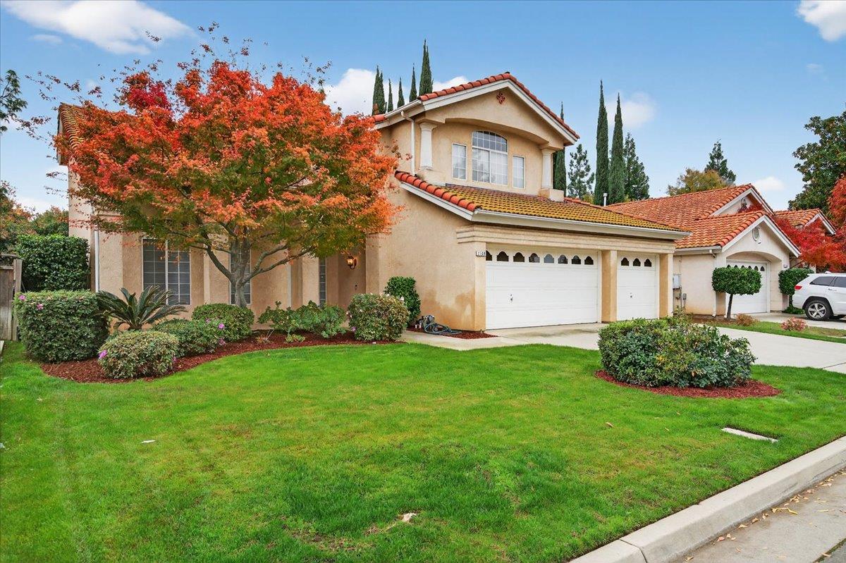 2169 E Hillview Ave, Fresno, CA 93720