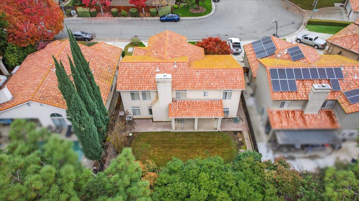 2169 E Hillview Ave, Fresno, CA 93720