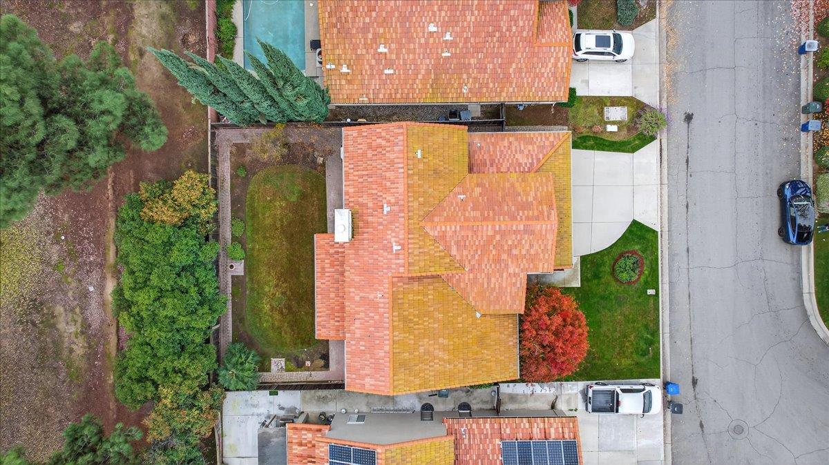 2169 E Hillview Ave, Fresno, CA 93720