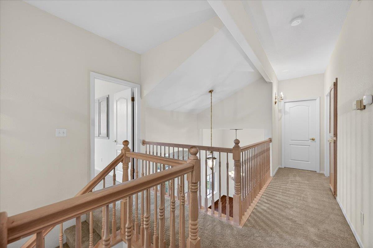 2169 E Hillview Ave, Fresno, CA 93720