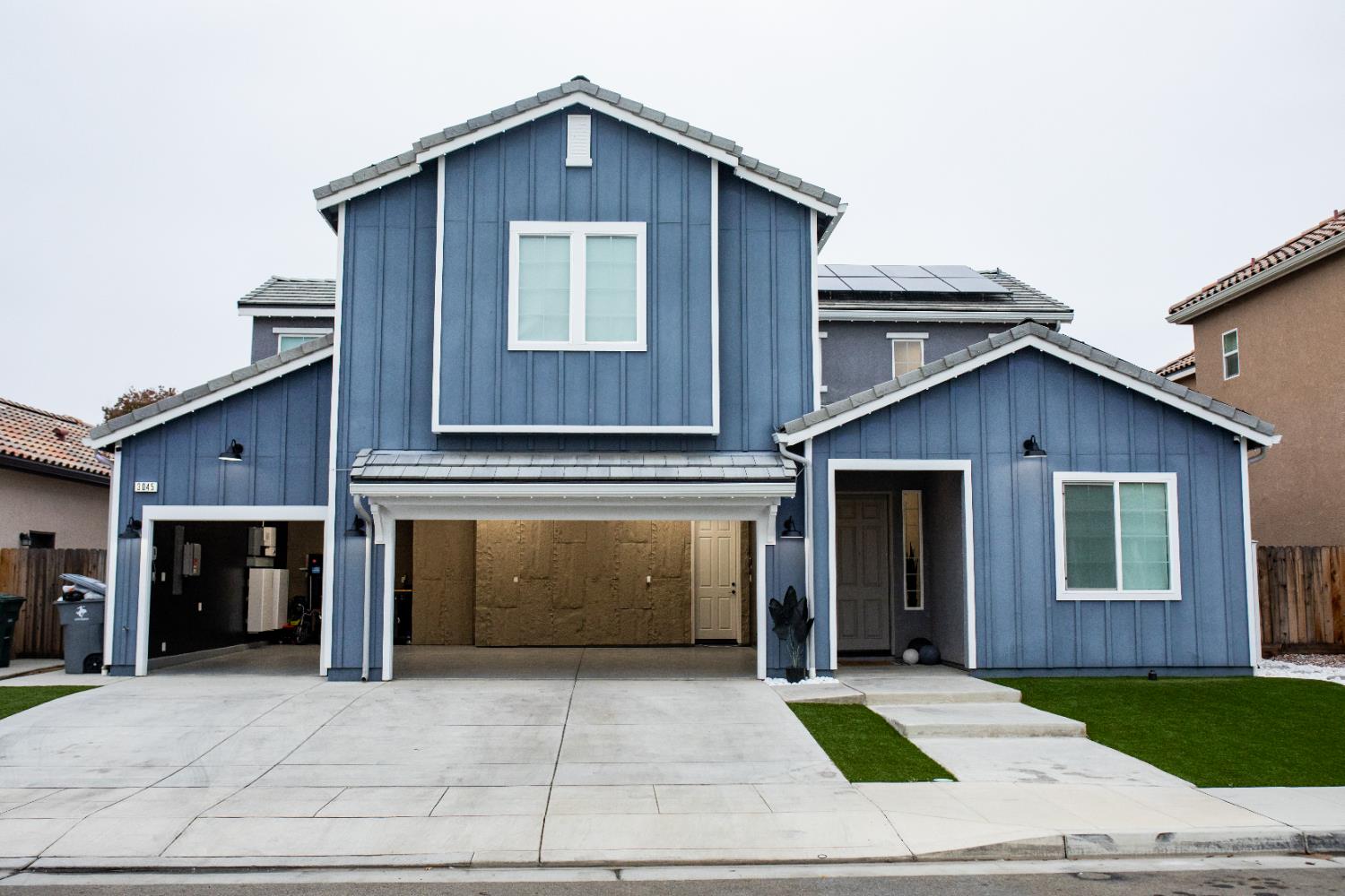 3045 Keats Ave, Clovis, CA 93619