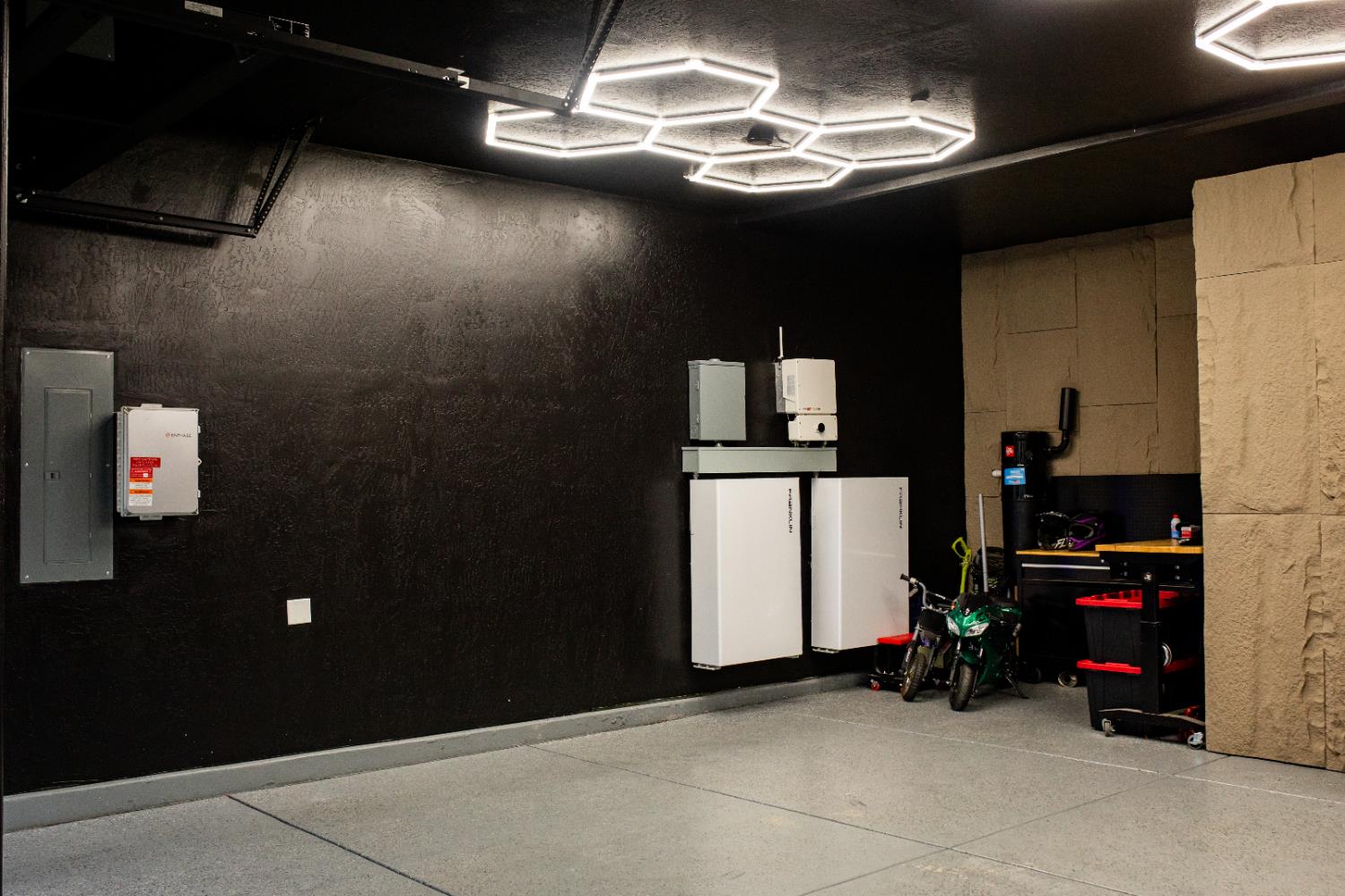 3045 Keats Ave, Clovis, CA 93619