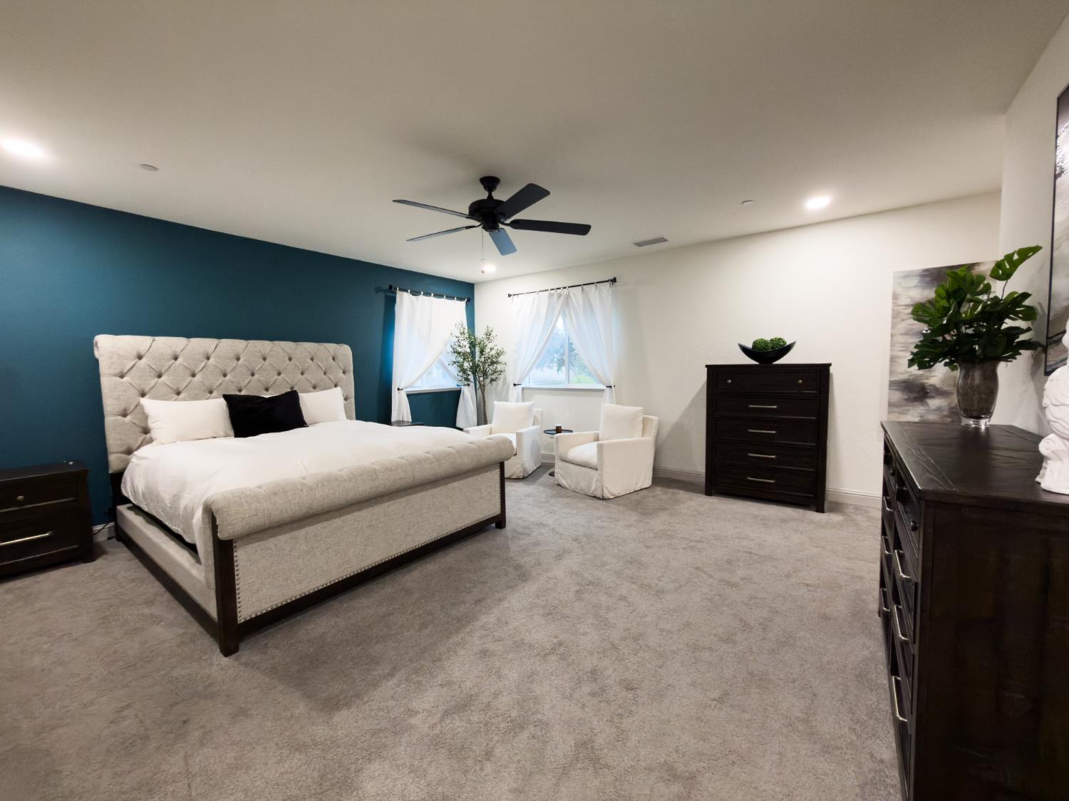 3045 Keats Ave, Clovis, CA 93619