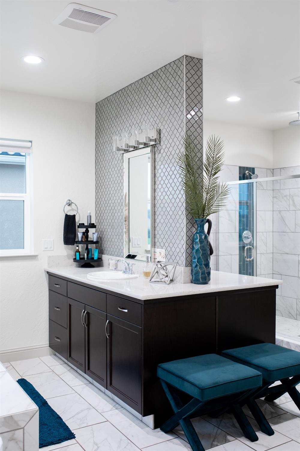 3045 Keats Ave, Clovis, CA 93619