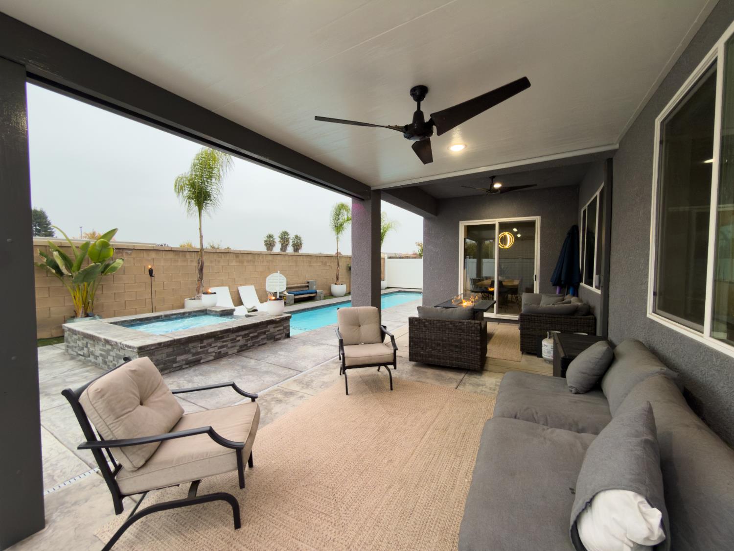 3045 Keats Ave, Clovis, CA 93619