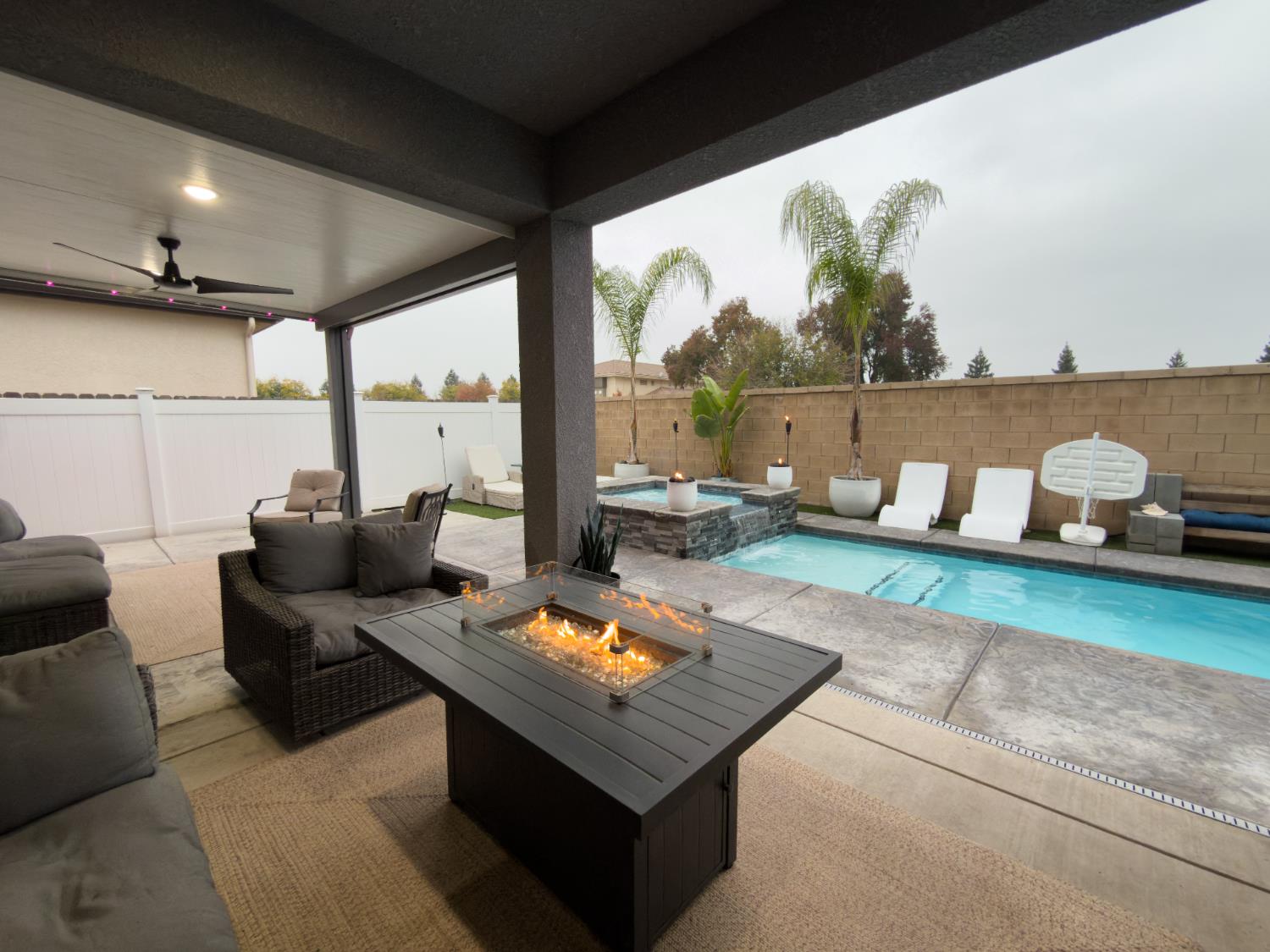 3045 Keats Ave, Clovis, CA 93619