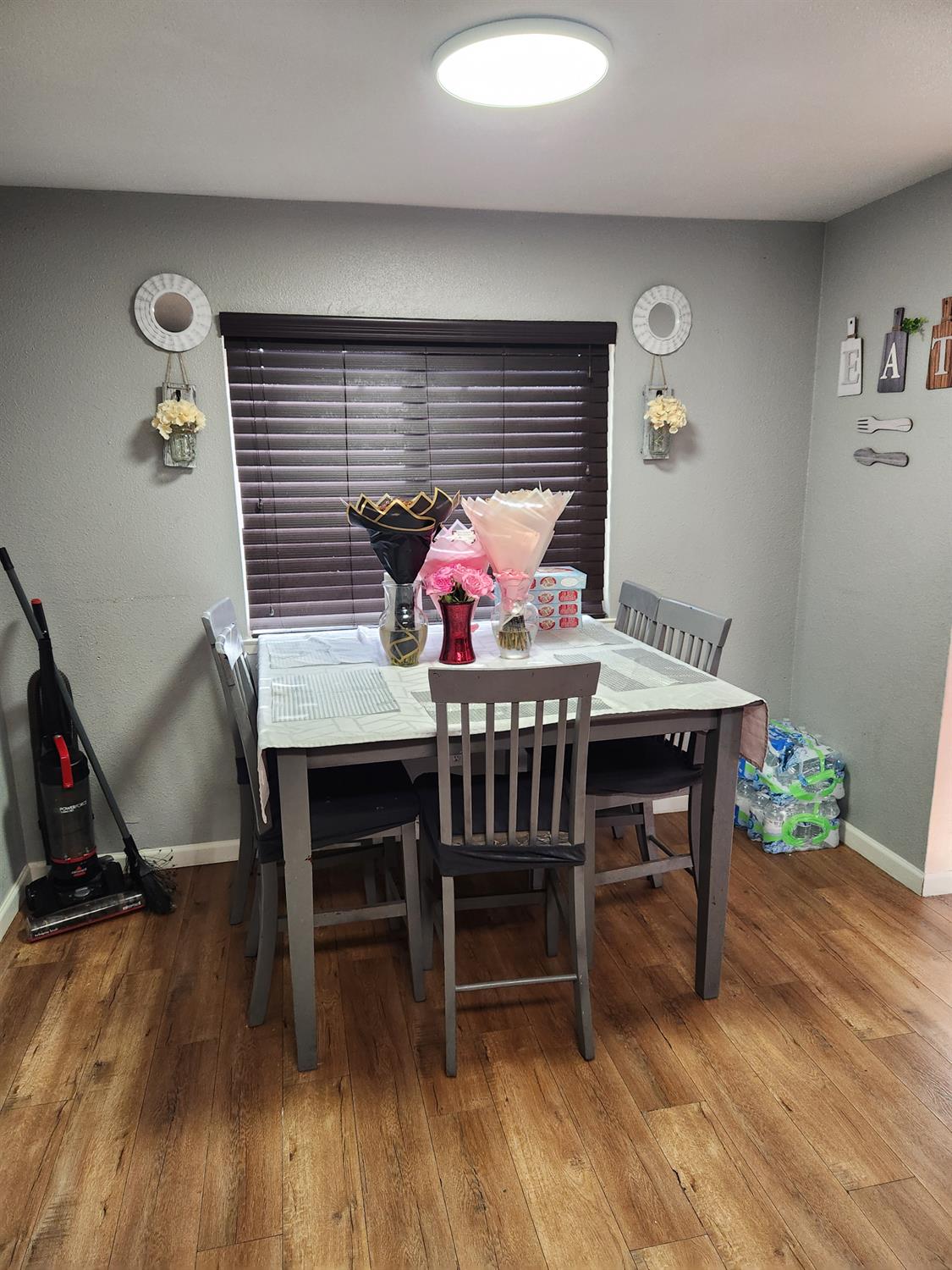 4935 E Kerckhoff Ave, Fresno, CA 93727