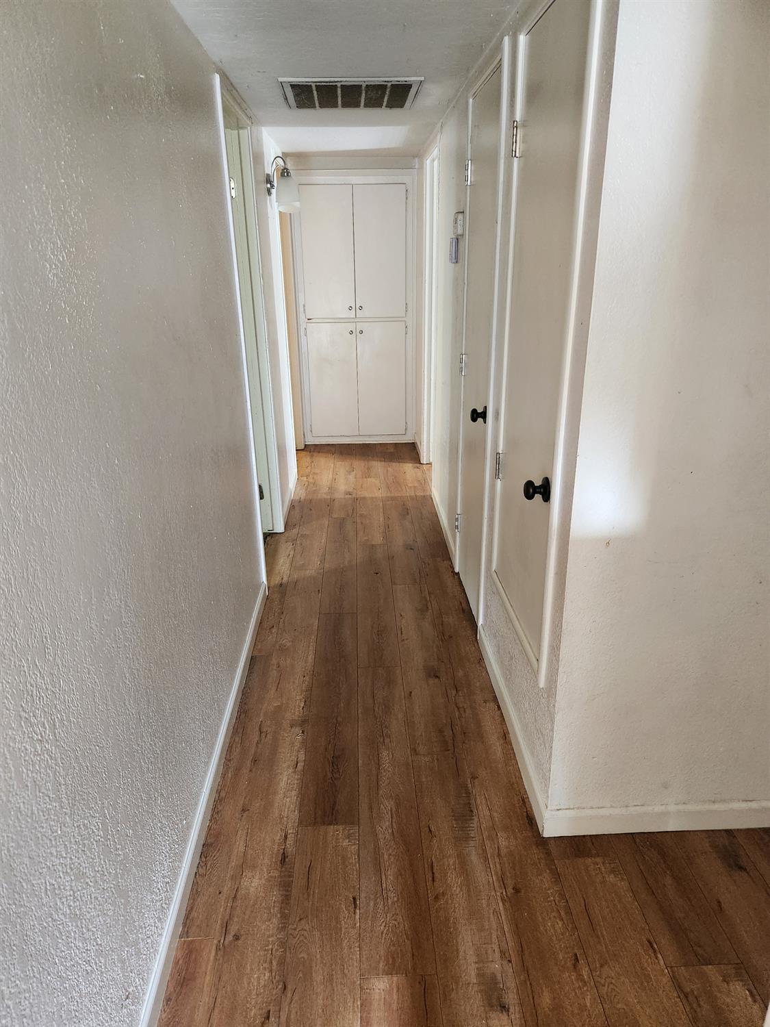 4935 E Kerckhoff Ave, Fresno, CA 93727