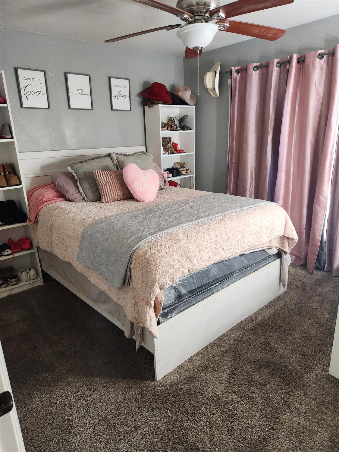 4935 E Kerckhoff Ave, Fresno, CA 93727