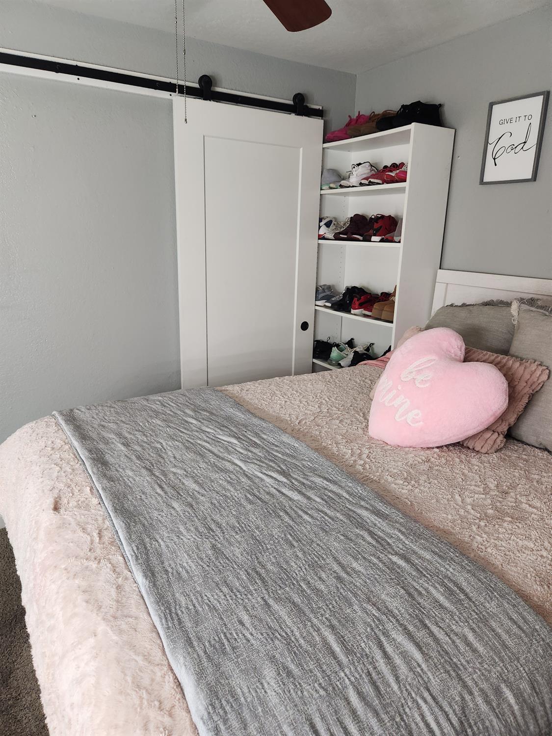 4935 E Kerckhoff Ave, Fresno, CA 93727