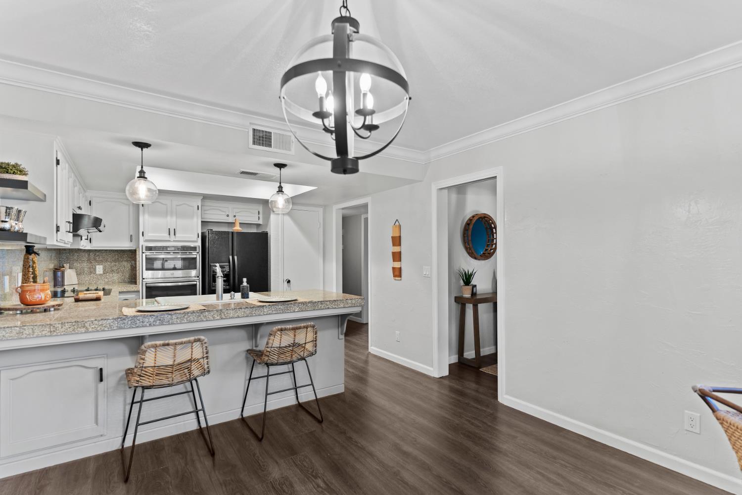 3620 W Beechwood Ave, Fresno, CA 93711