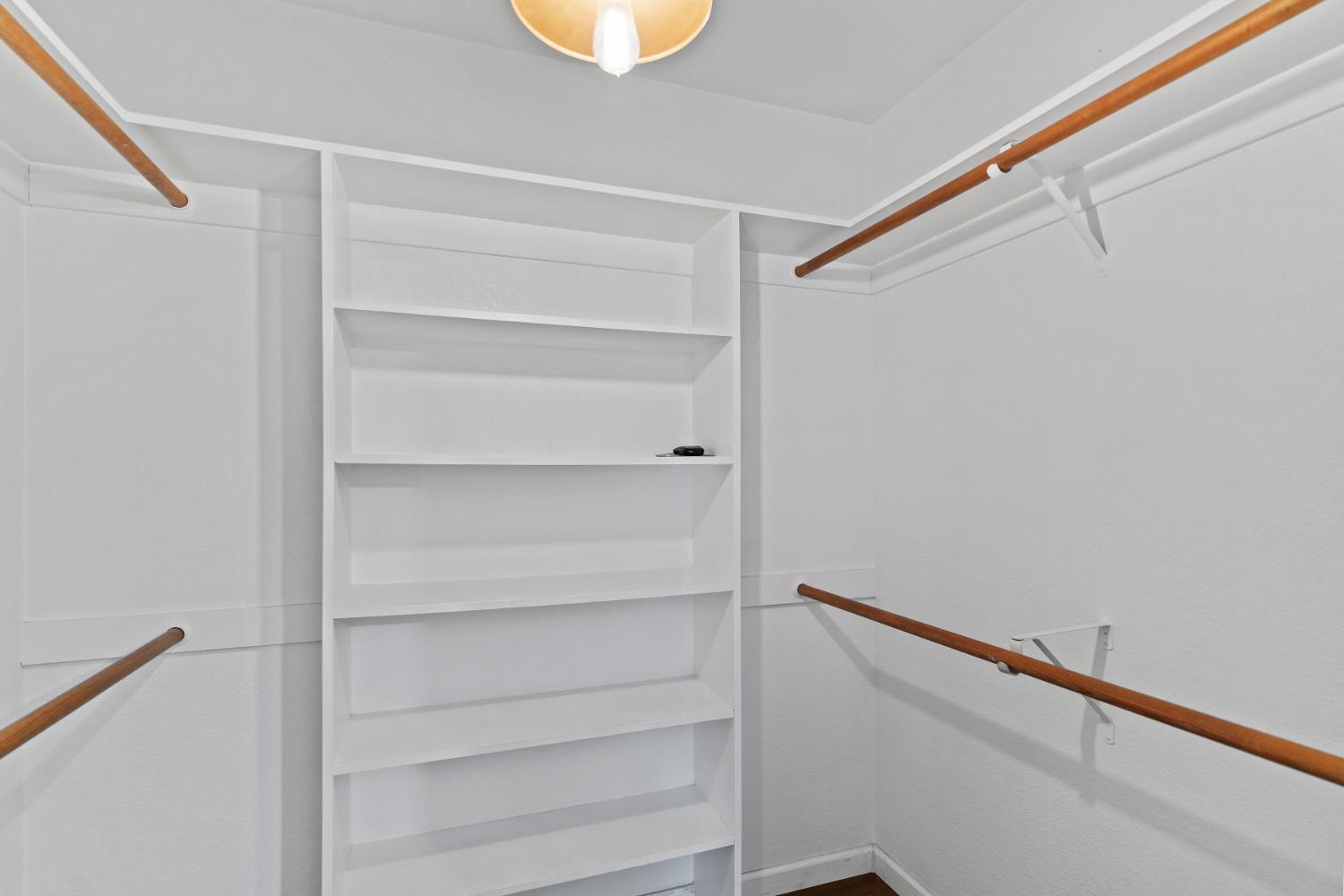 3620 W Beechwood Ave, Fresno, CA 93711