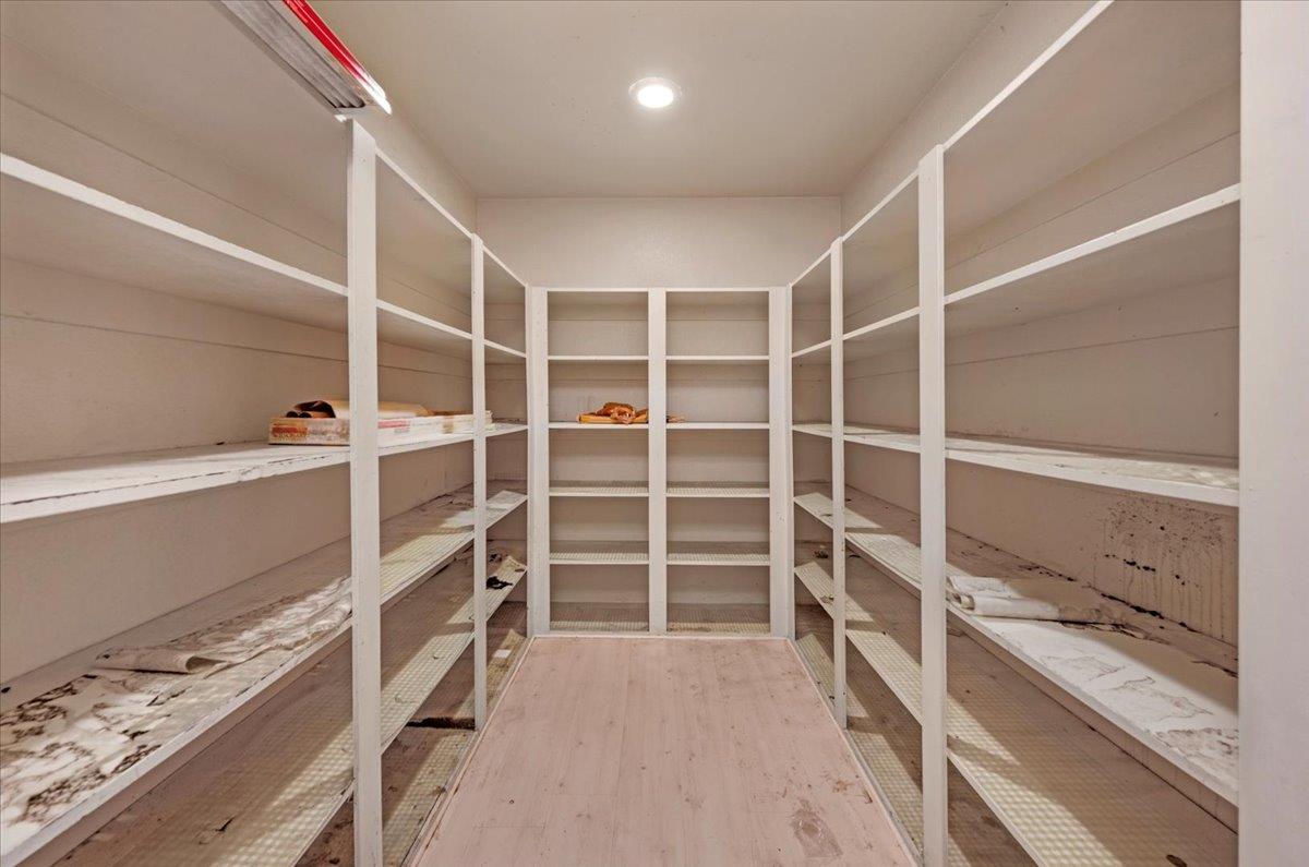 6691 N Feland Ave, Fresno, CA 93711