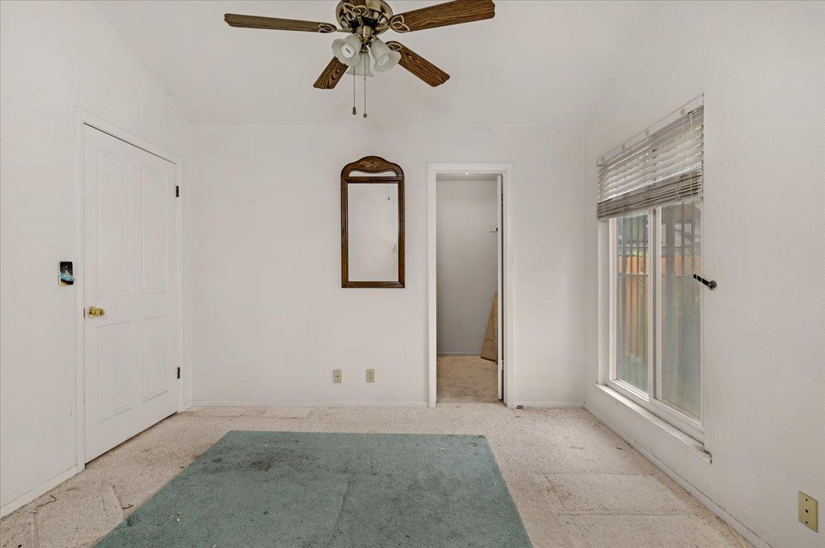 6691 N Feland Ave, Fresno, CA 93711