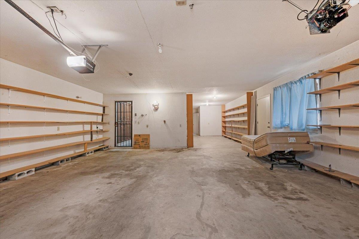 6691 N Feland Ave, Fresno, CA 93711