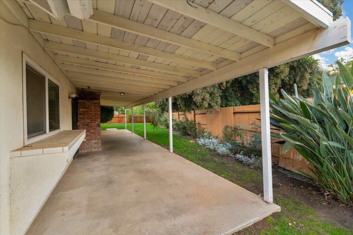 6691 N Feland Ave, Fresno, CA 93711