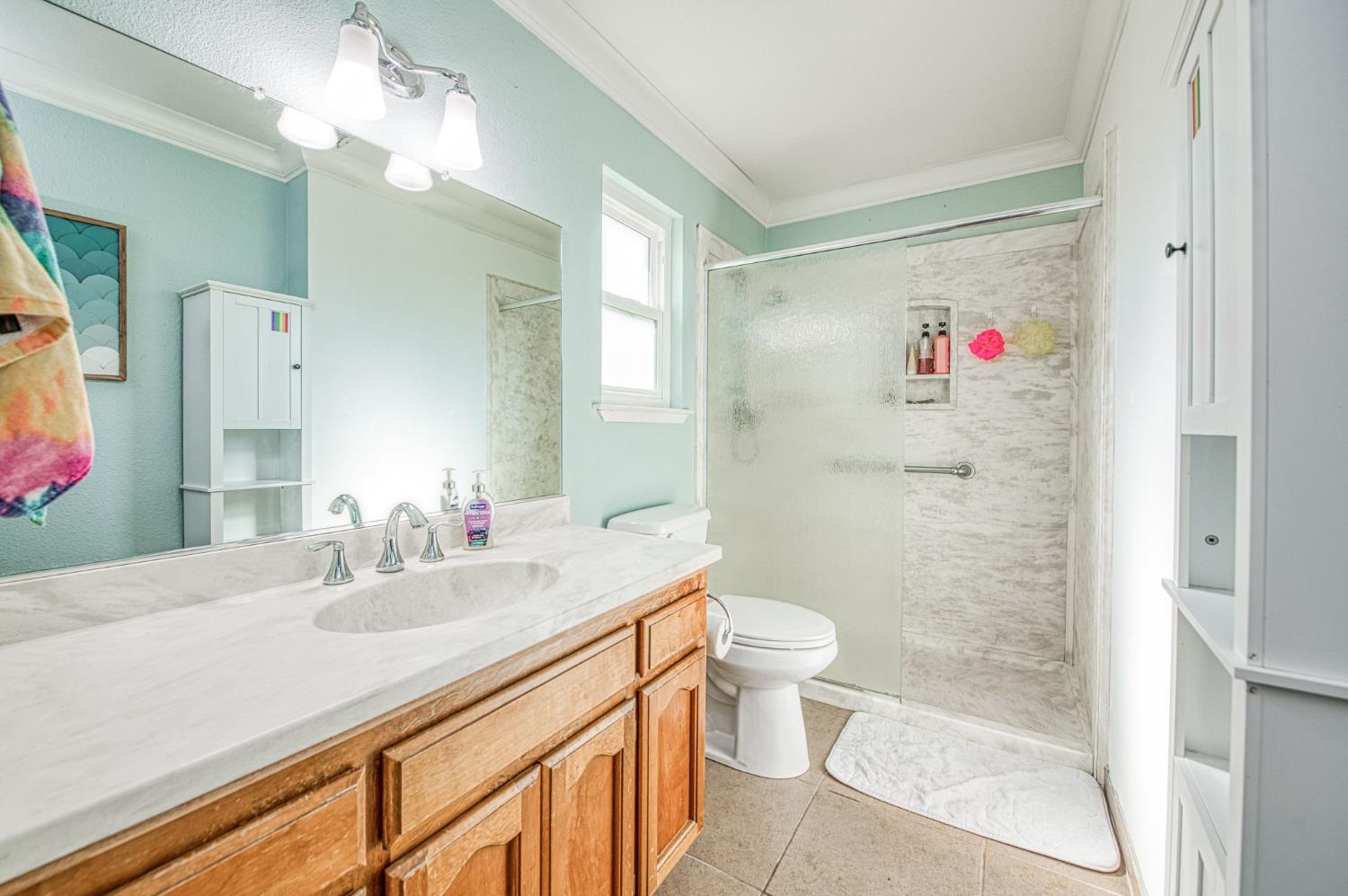 47300 Miwoc Ave, Coarsegold, CA 93614