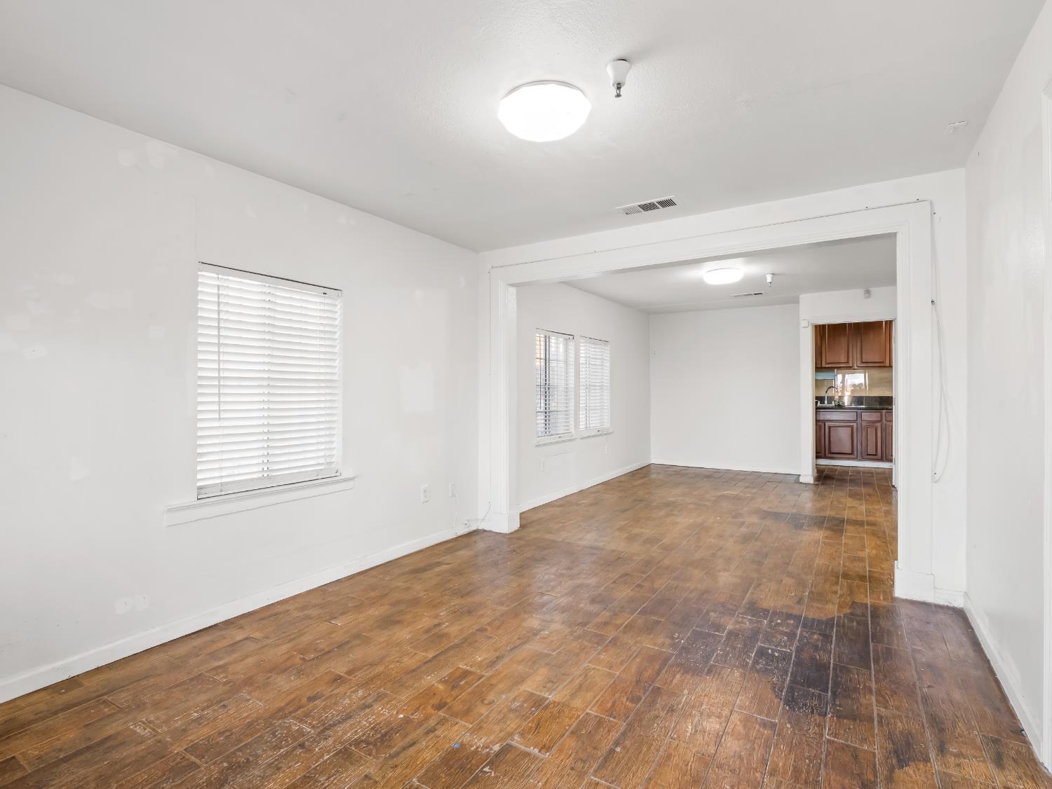 2624 E olive, Fresno, CA 93701