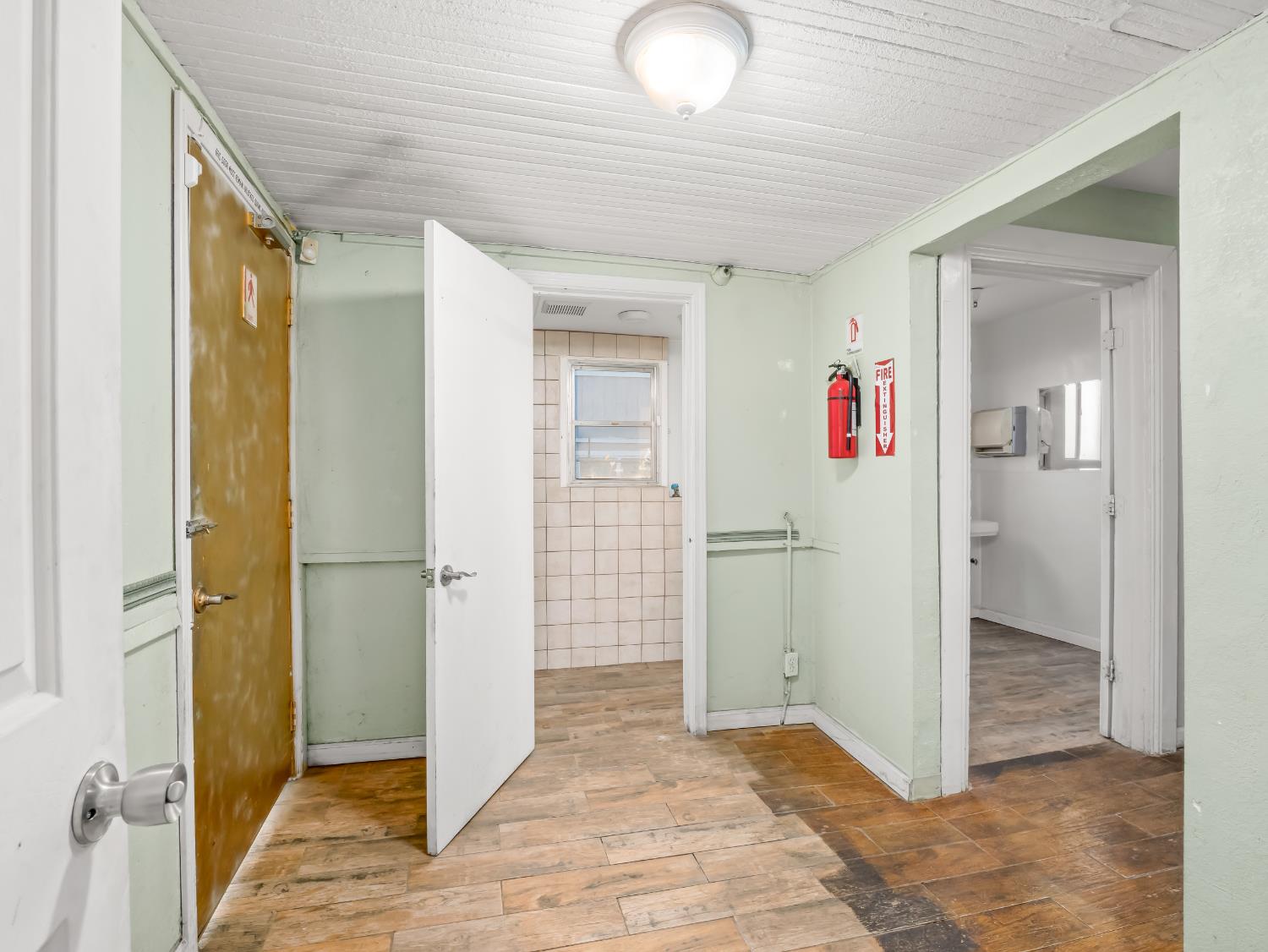 2624 E olive, Fresno, CA 93701