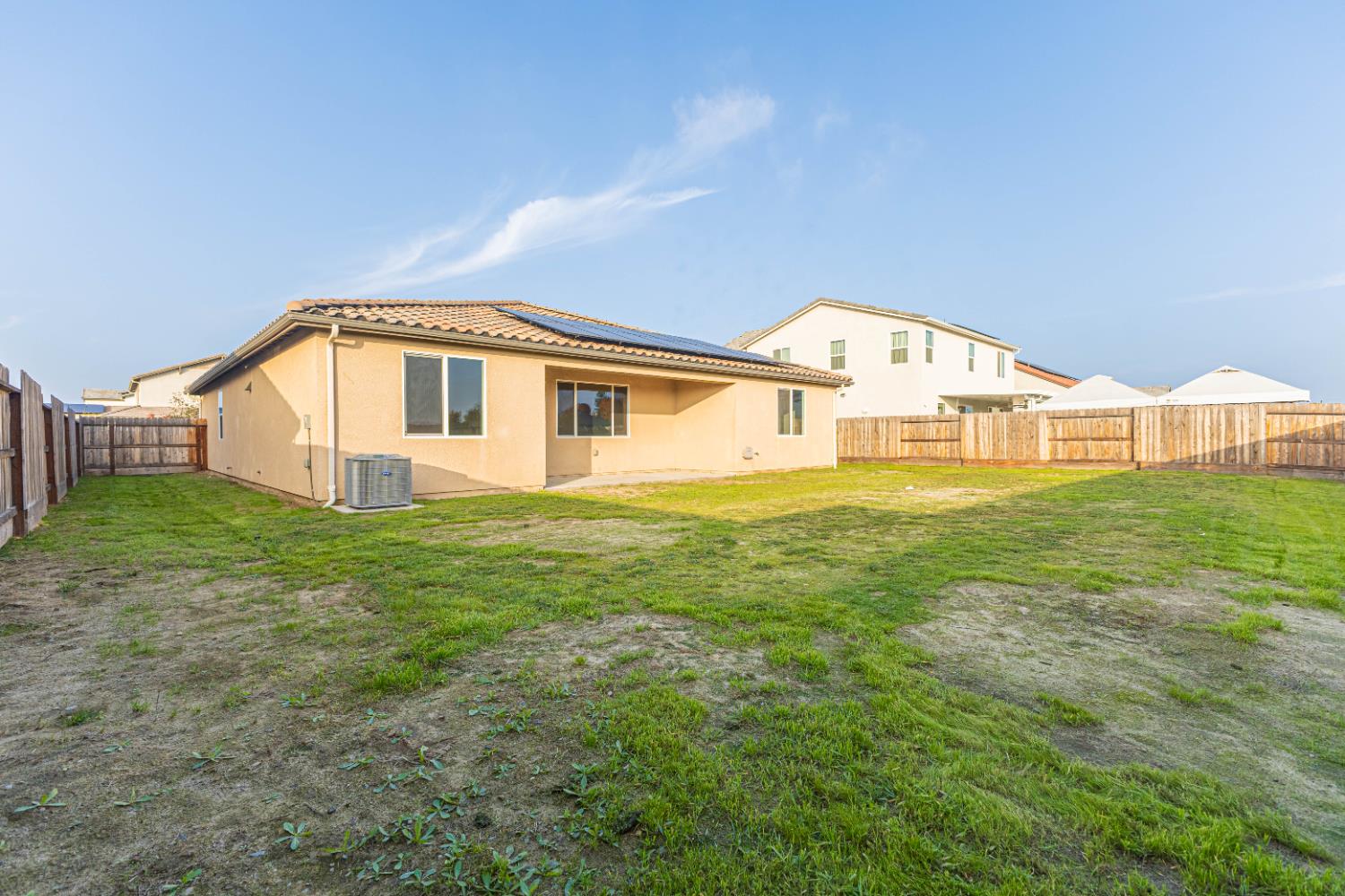 782 Skansen St, Kingsburg, CA 93631