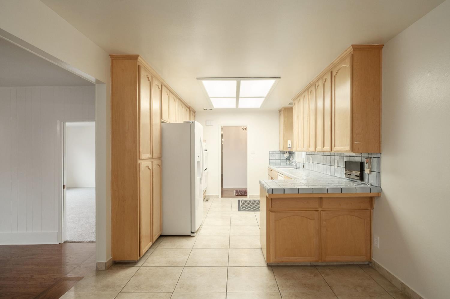 1646 W Paul Ave, Fresno, CA 93711