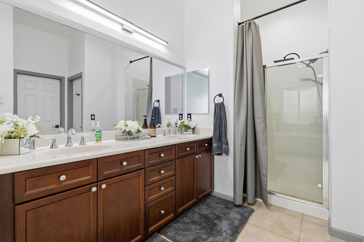 4215 Riopel Ave, Denair, CA 95316